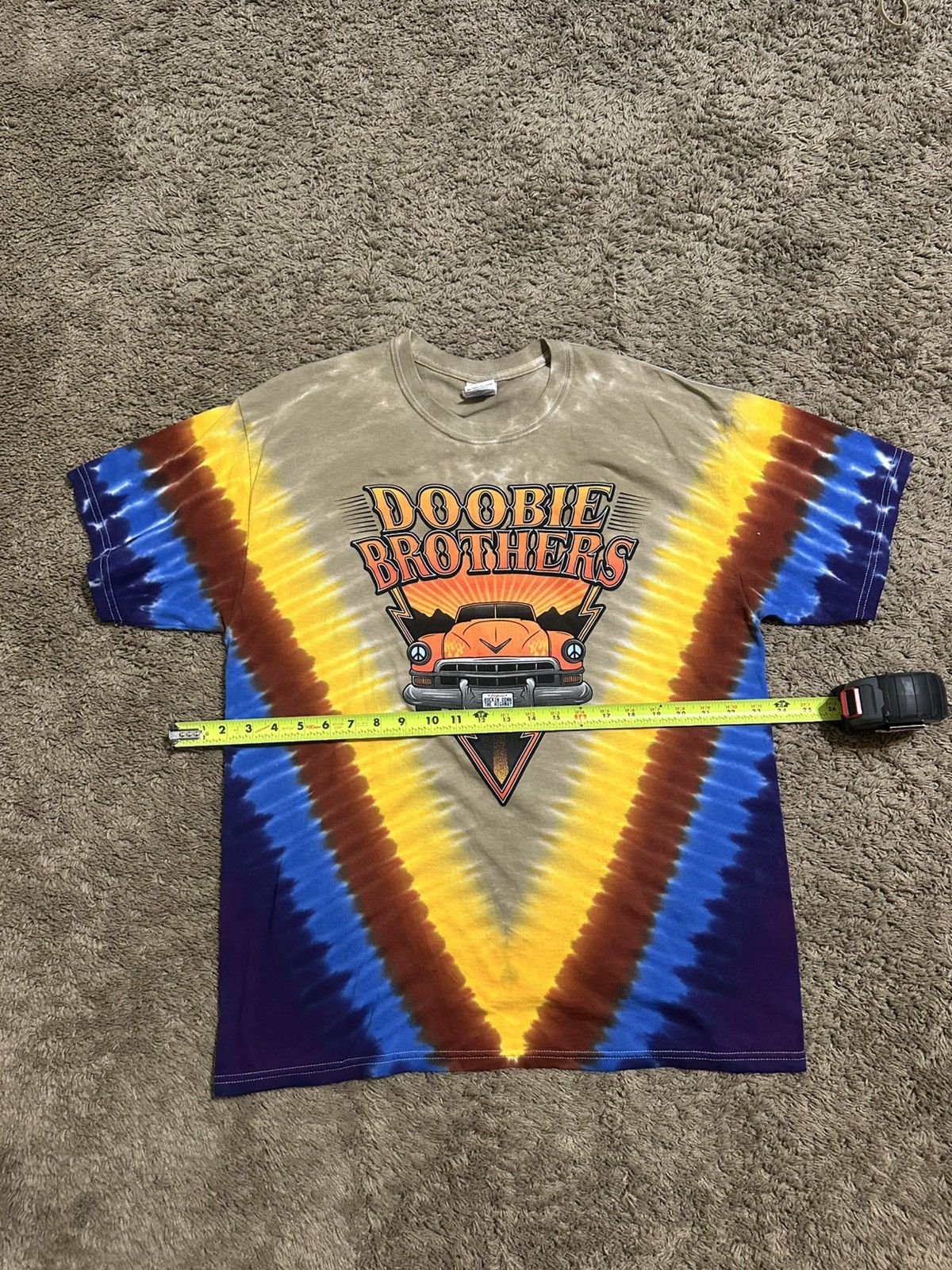 Gildan Vintage Doobie Brothers Rockin Down 90s shirt size large Size US L / EU 52-54 / 3 - 4 Thumbnail