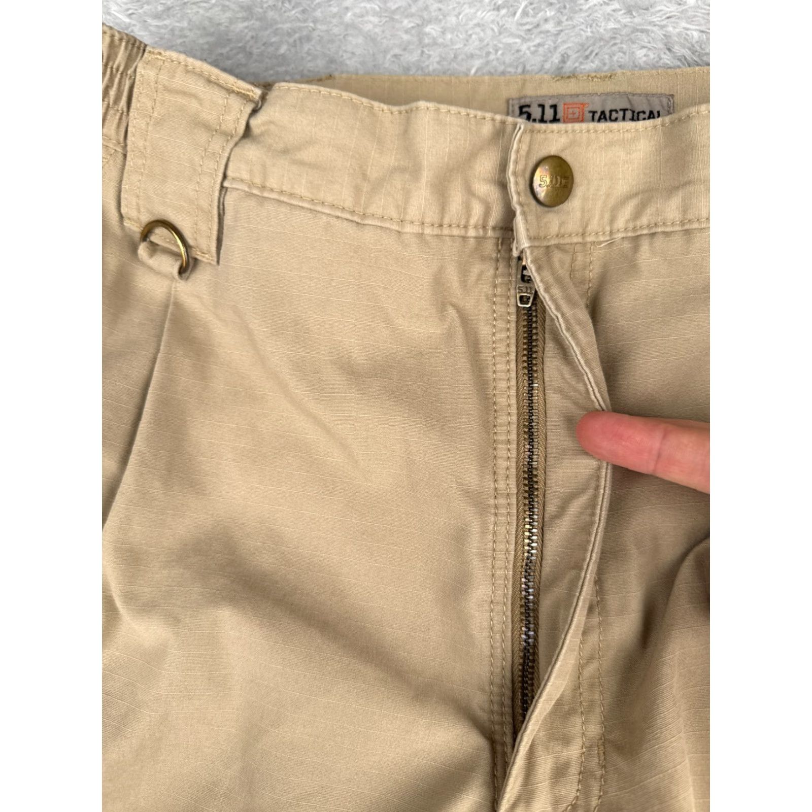 Vintage 5.11 Tactical Pants Men 36 Beige Cargo Double Knee Rip-Stop Fabric LEO EMT 36x30 Size US 36 / EU 52 - 5 Thumbnail