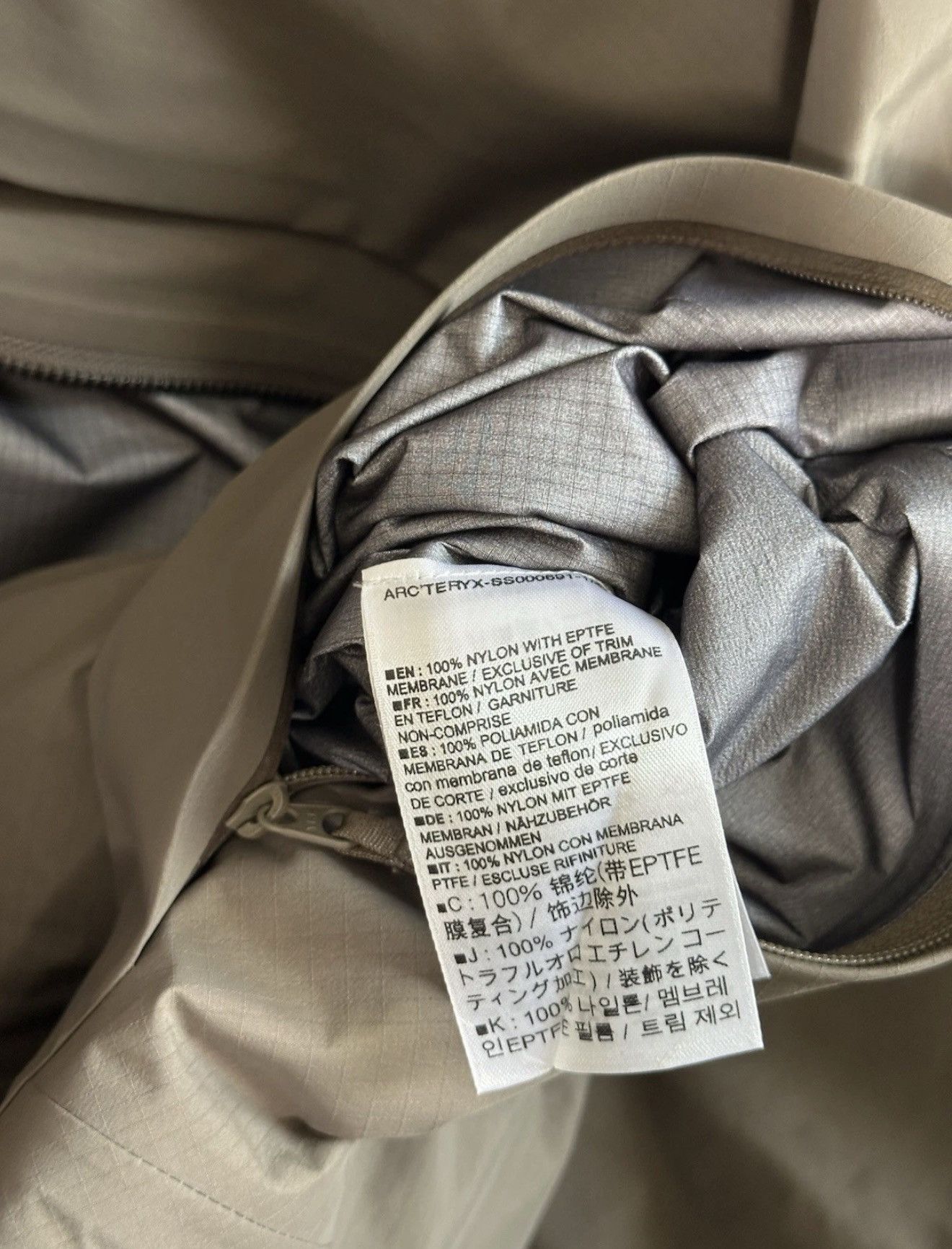 Arc'teryx Arc'tery Veilance Men's Monitor Coat Size US XL / EU 56 / 4 - 8 Thumbnail