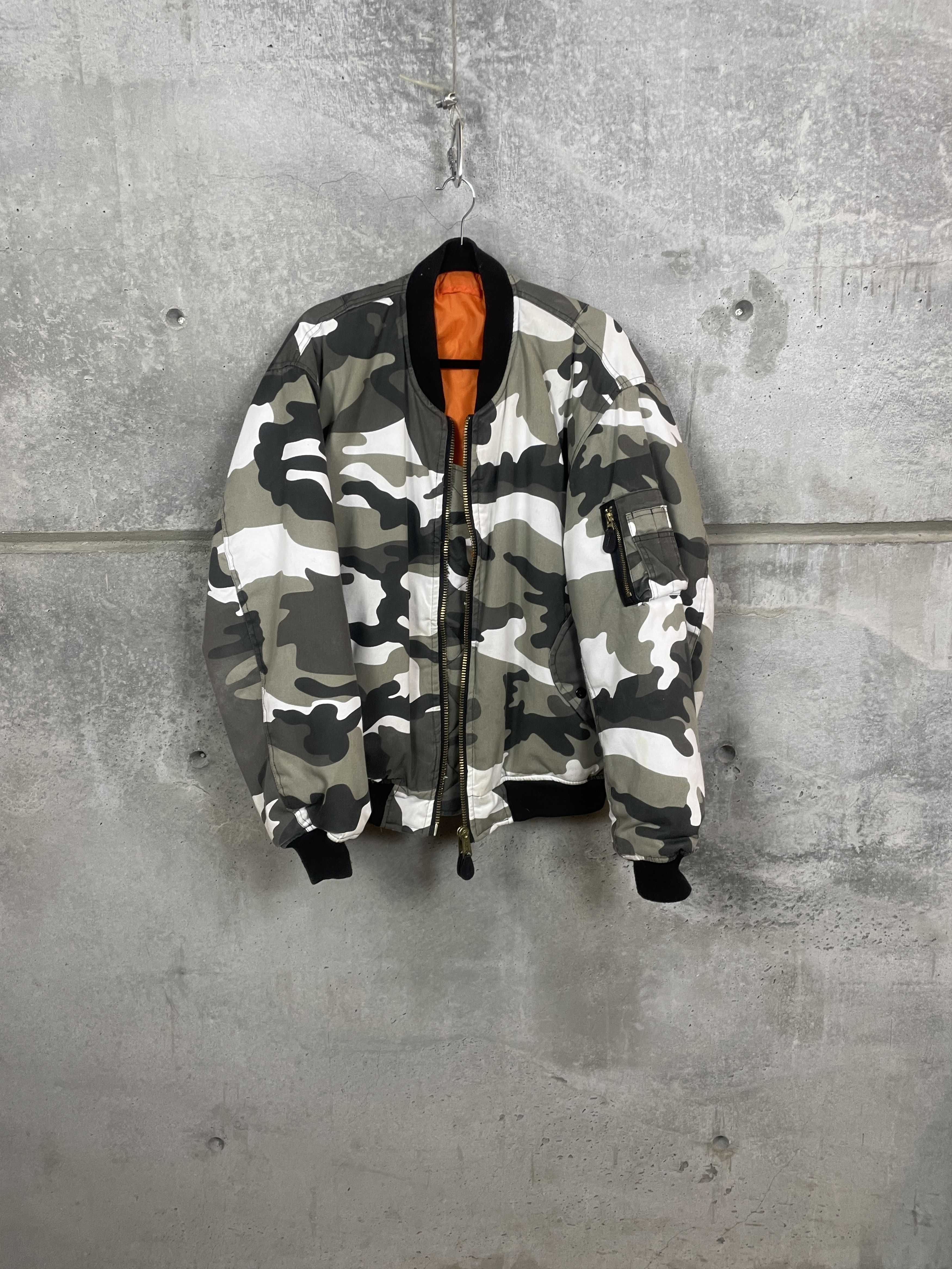 Fostex garments B-52 flight jacket vintage (Raf Simons blank