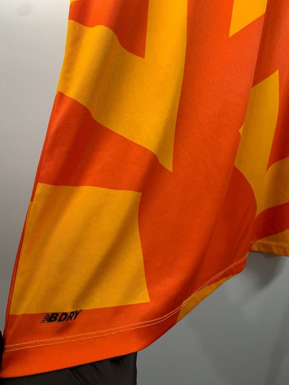 New Balance Birmingham Phoenix 2023 Cricket Shirt - New Balance Size US L / EU 52-54 / 3 - 5 Thumbnail
