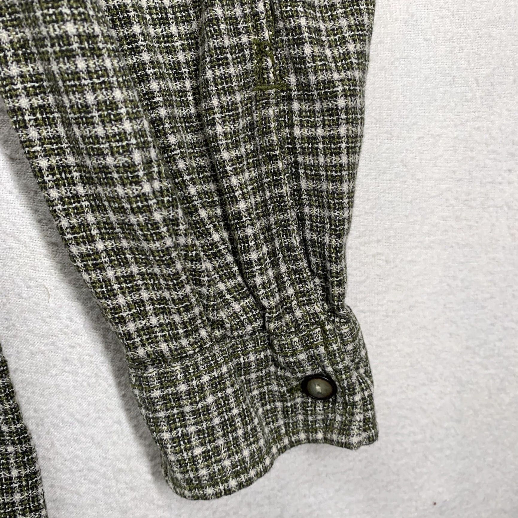 Levi's VINTAGE Levi's Button-Up Green Plaid Flannel Medium 100% Cotton Blue Tab Shirt Mens Regular Long Sleeve Pockets Western 90s Size US 31 - 7 Thumbnail