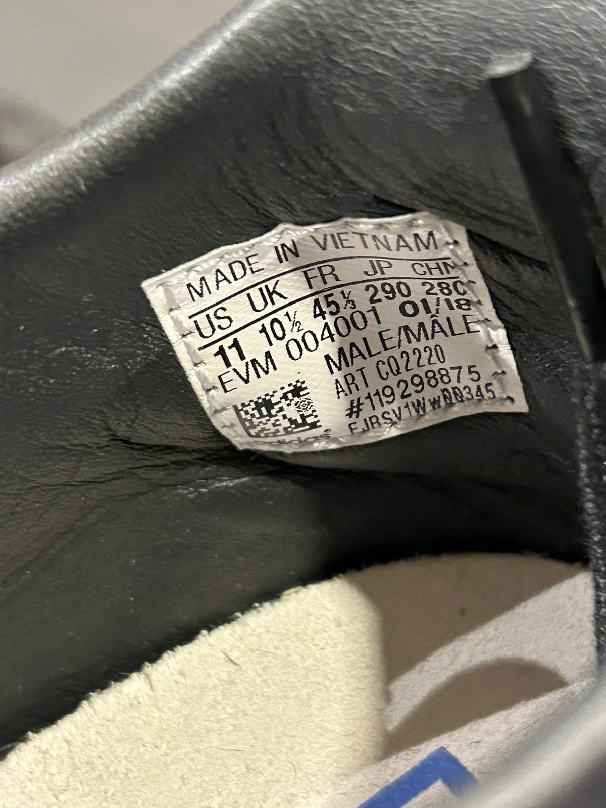 Adidas Adidas Kamanda Black Gum Size US 11 / EU 44 - 7 Thumbnail