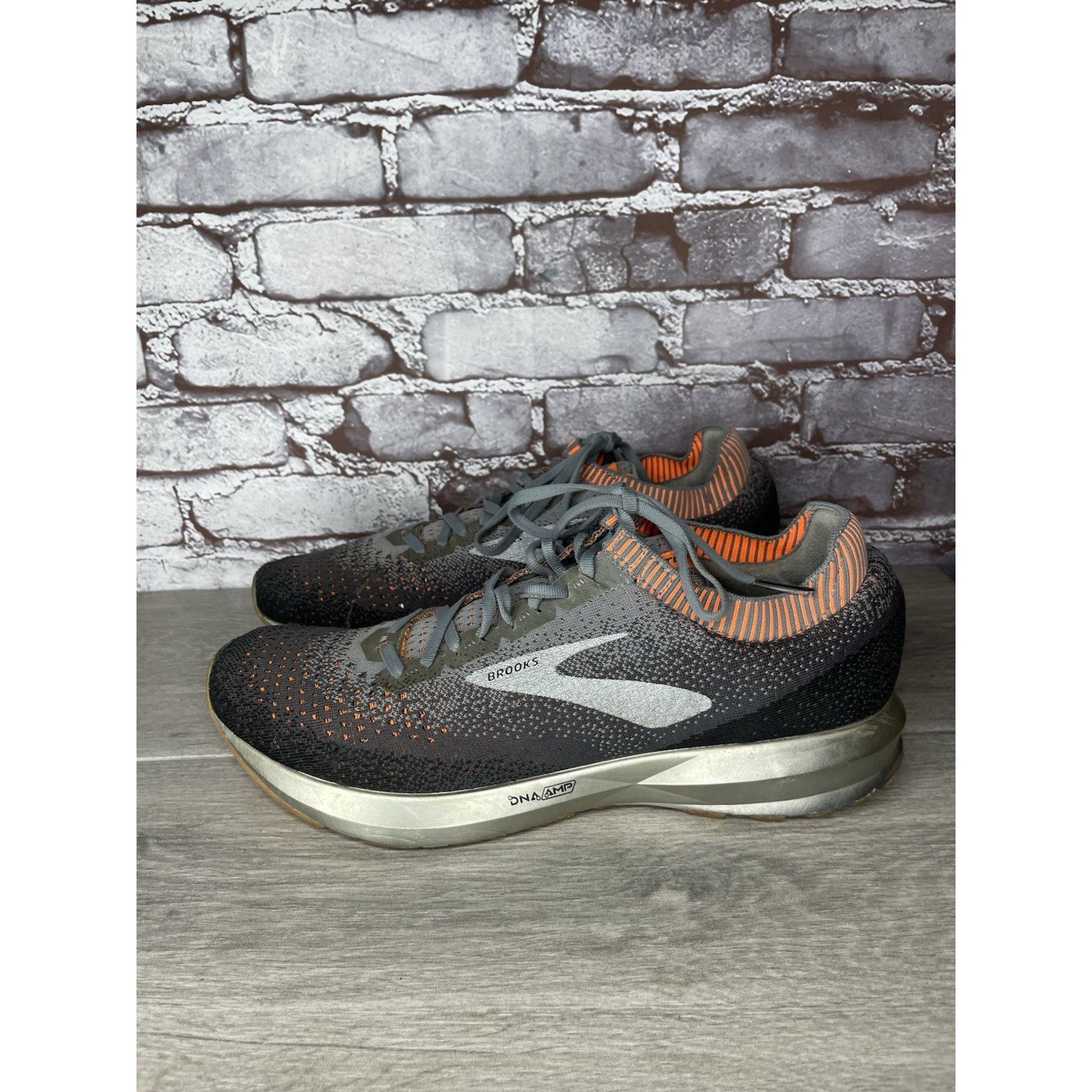 Brooks Brooks Levitate 2 1102901D026 Mens Size 11.5D Gray Orange At Size US 11.5 / EU 44-45 - 12 Thumbnail