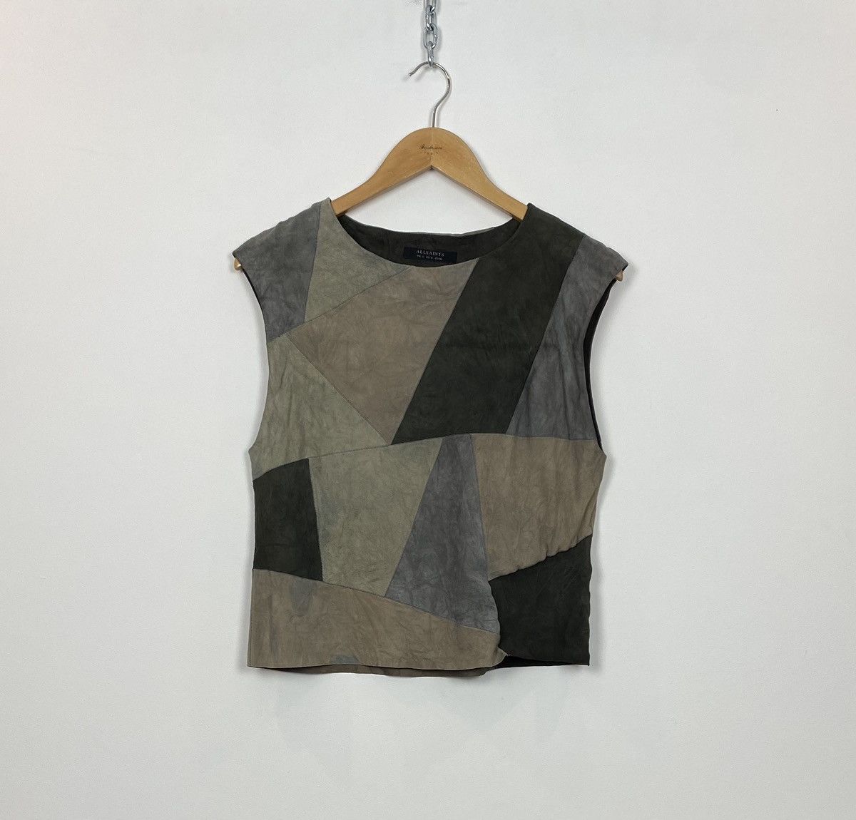 Allsaints AllSaints Sleeveless Turner Tee 100% Goat Suede Women’s UK8 Size S / US 4 / IT 40 - 1 Thumbnail