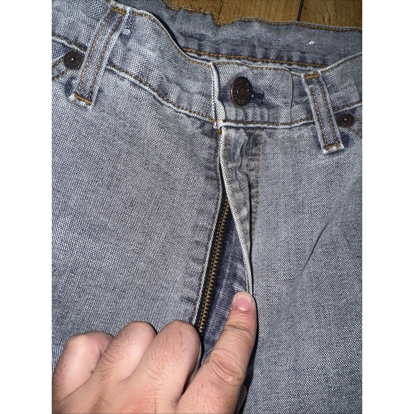 Levi's × Vintage Vintage Levi’s 505 Jeans Made in USA Gray Zip Fly Orange Tab Size US 34 / EU 50 - 3 Thumbnail