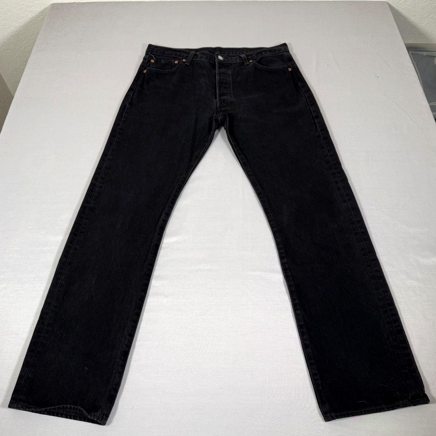 Levi's Levi's 501 Jeans Regular Straight Black Denim W36 L34 Mens Cotton Button Fly Jeans Size US 36 / EU 52 - 2 Thumbnail