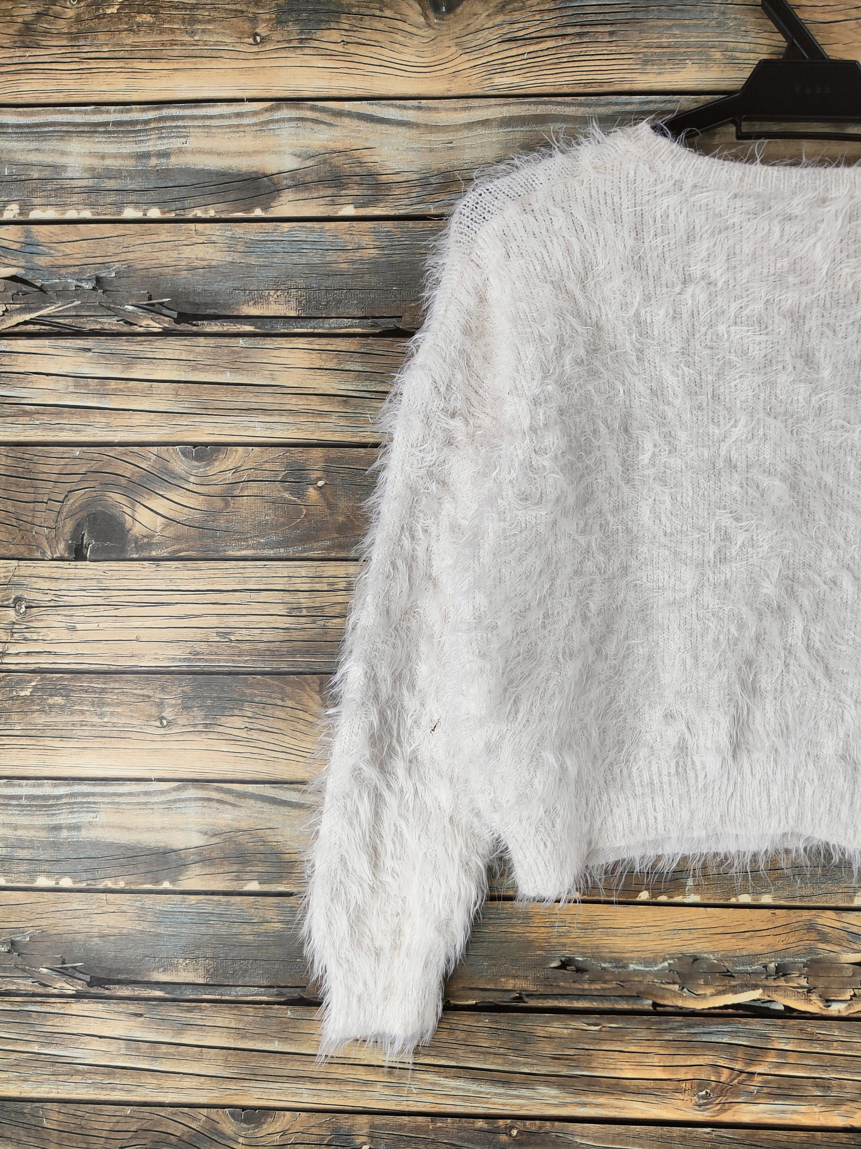 Japanese Brand DL Ingni White Fur Mohair Knitwear Crop Tops 46-440 Size S / US 4 / IT 40 - 8 Thumbnail