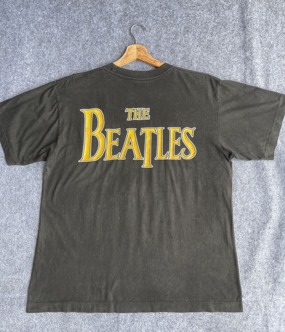 Band Tees Last Drop🔥Rare🔥Vintage 90s FADED The Beatles Bootleg T Shirt Size US L / EU 52-54 / 3 - 14 Thumbnail
