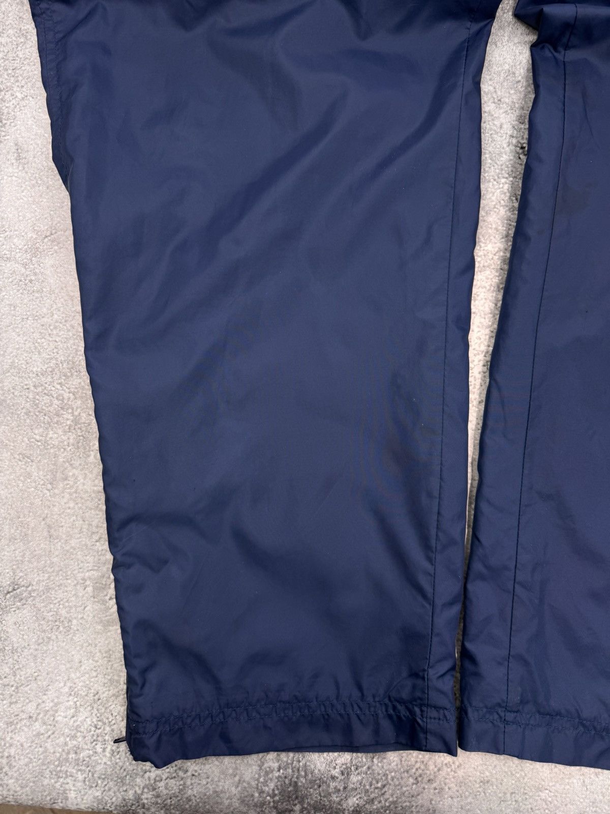 Nike Nike Men Lightweight Track Pants Navy Size L Size US 33 - 4 Thumbnail