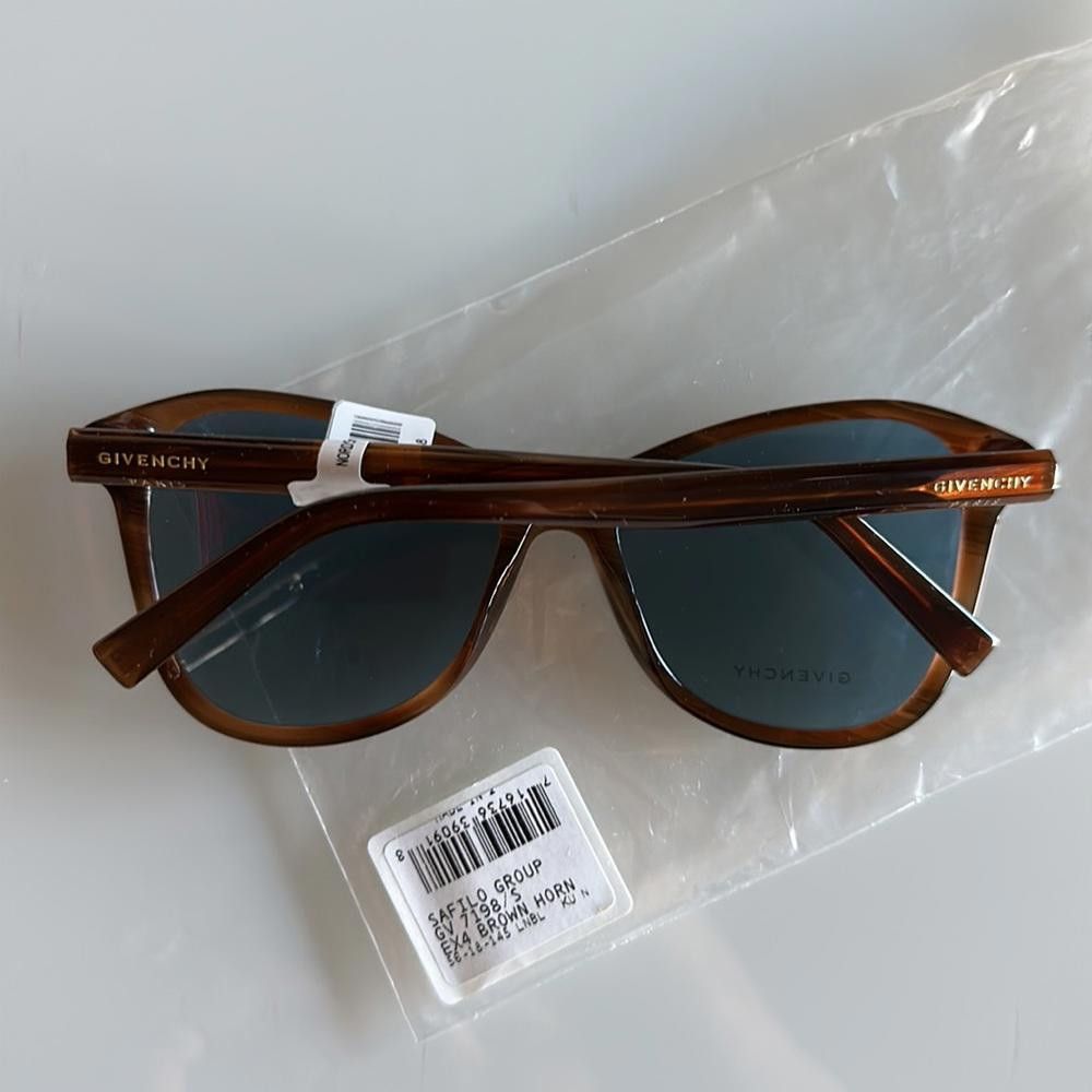 Givenchy Givenchy Gradient Brown Horn Cat Eye Sunglasses Blue Lenses Size ONE SIZE - 6 Thumbnail