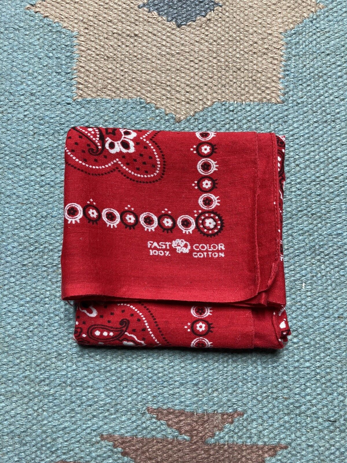 Vintage Vtg trunk up elephant bandana handkerchief paisley cotton Size ONE SIZE - 1 Thumbnail