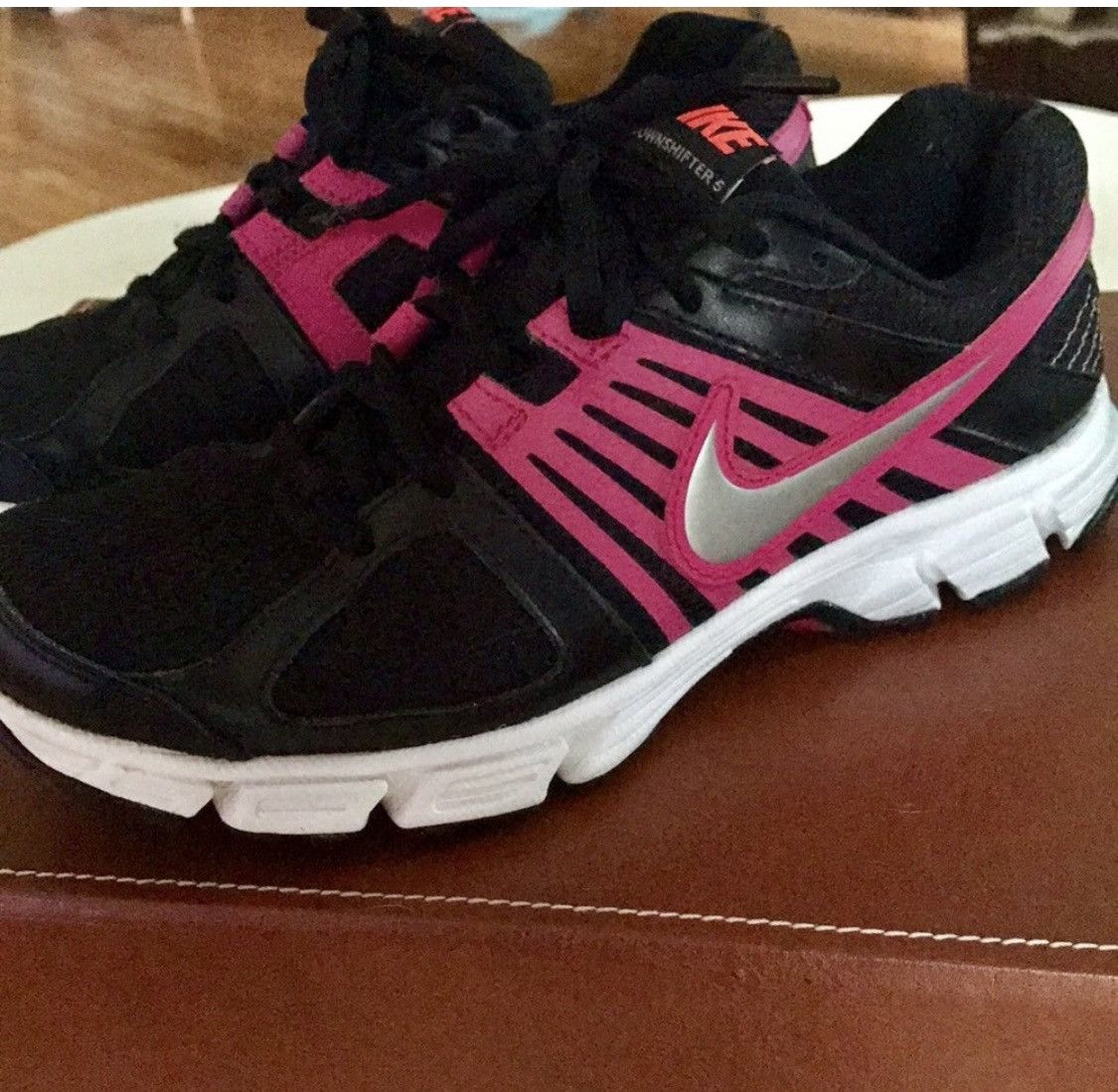 Nike NIKE DOWNSHIFTER 5 SZ 7 Size US 7 / IT 37 - 3 Thumbnail