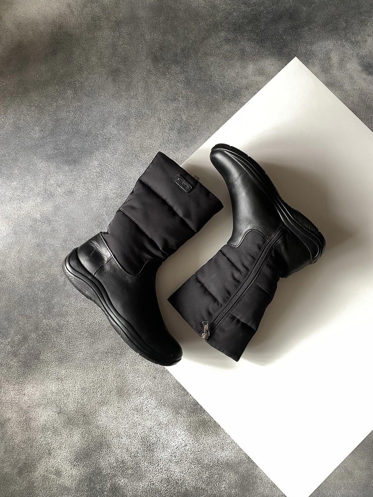 Prada 2000`s Prada Puffer / Leather Winter Boots Vintage Women US6 Size US 6.5 / IT 36.5 - 5 Thumbnail