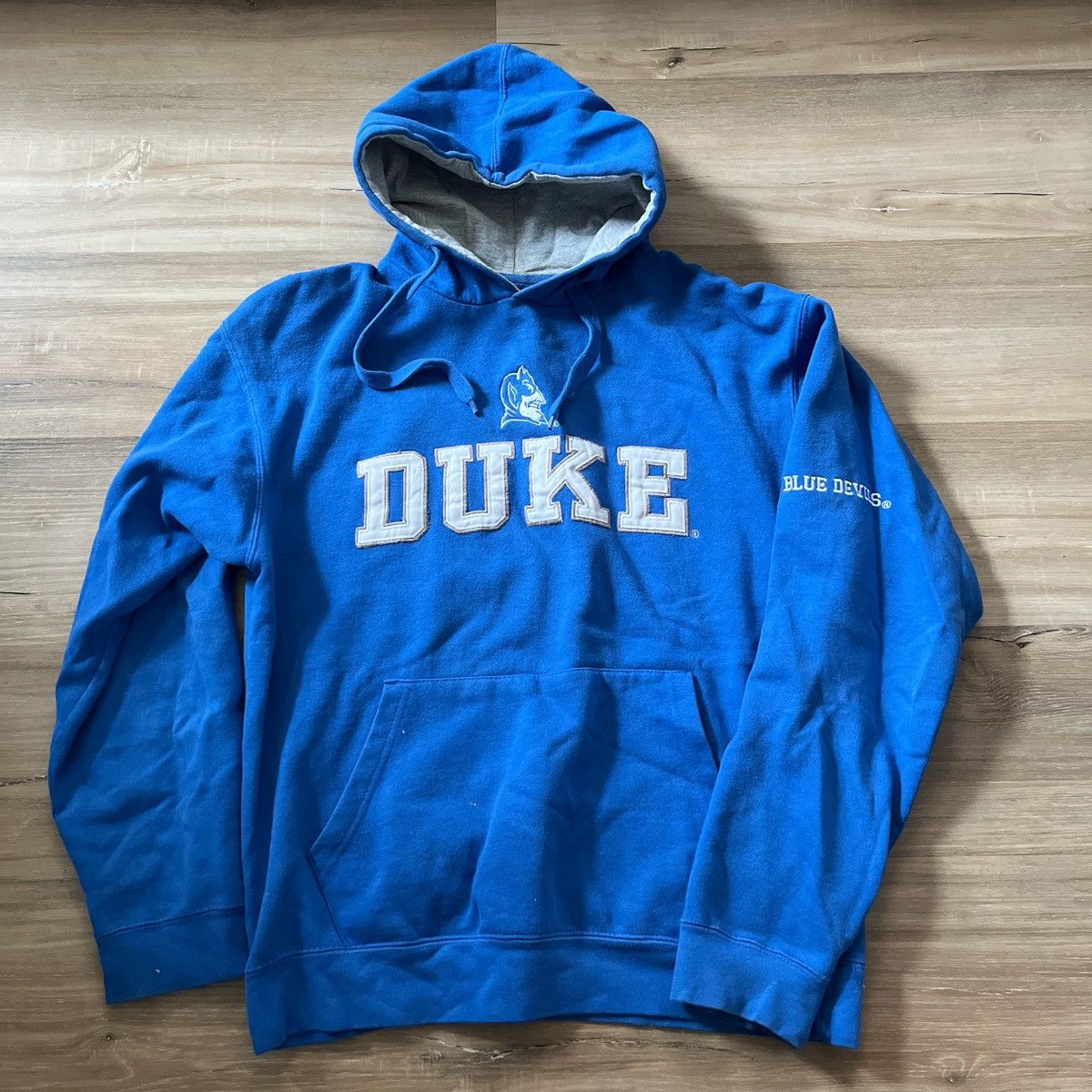 Vintage vintage “duke blue devils” unc blue hoodie Size US M / EU 48-50 / 2 - 1 Thumbnail