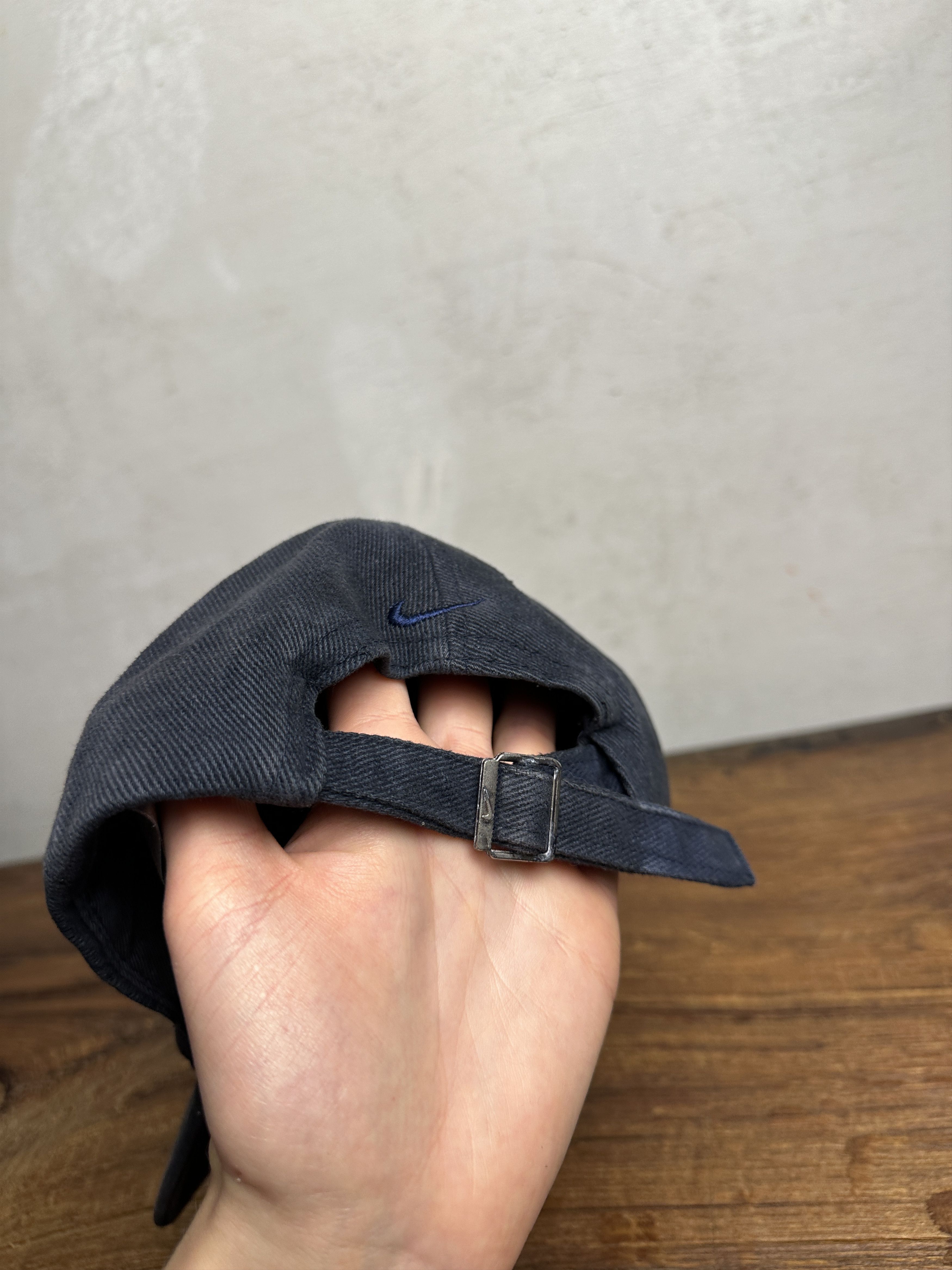 Nike Vintage Nike Logo Baseball Cap Size ONE SIZE - 6 Thumbnail