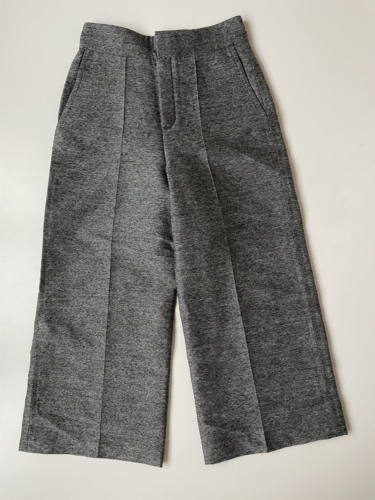 Lanvin Lanvin Gray Wool Silk Blend Wide Cropped Trousers Size 26" / US 2 / IT 38 - 1 Thumbnail