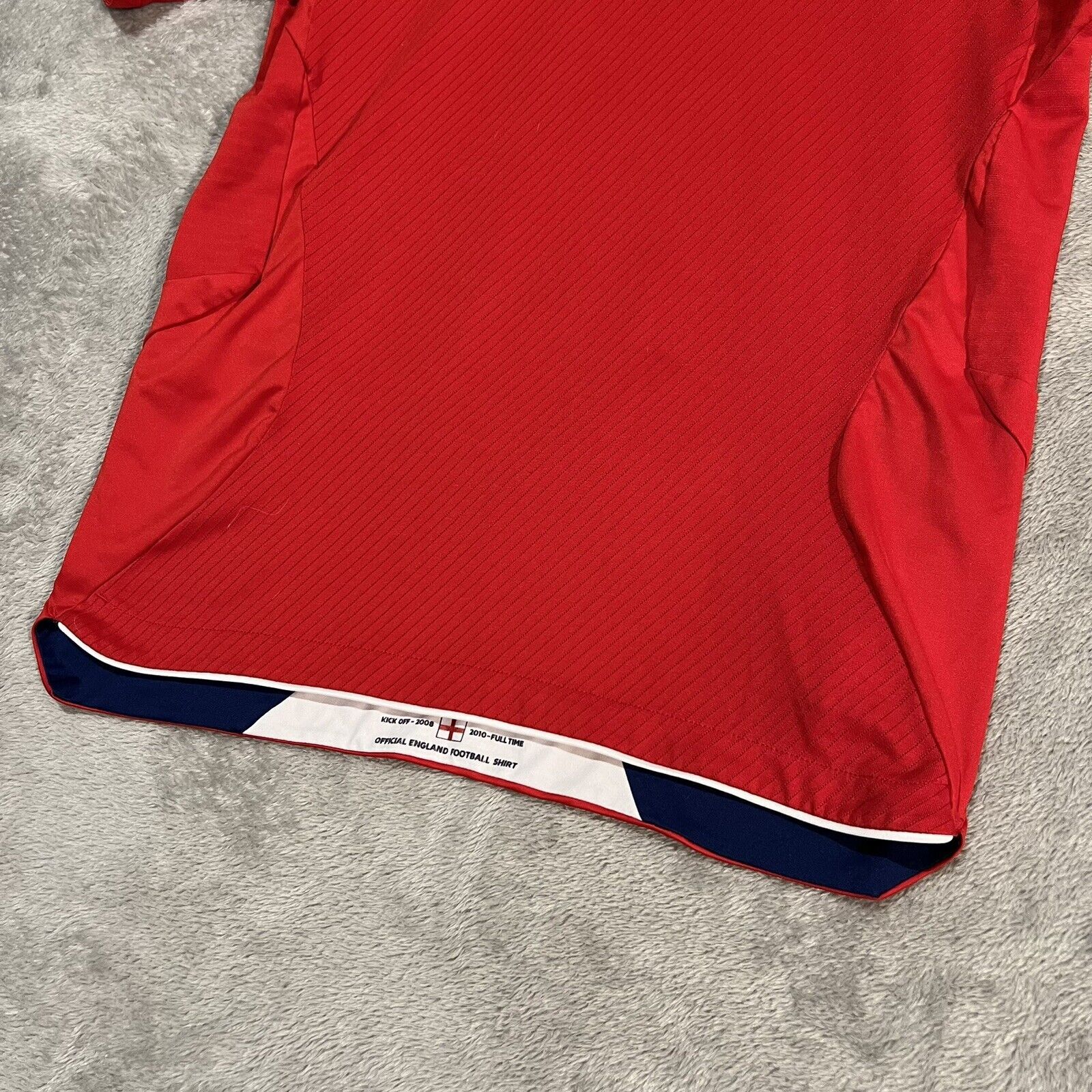 Umbro England Soccer Jersey Men's Large Red 2009 Umbro National Size US L / EU 52-54 / 3 - 2 Thumbnail