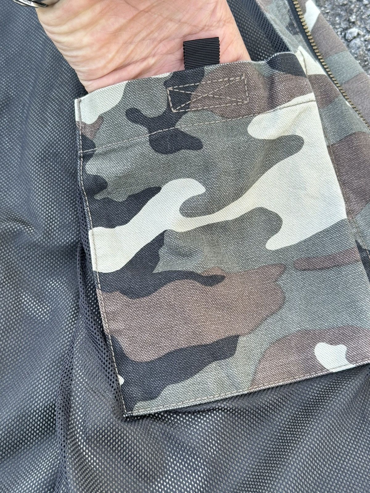 Carhartt Carhartt Active Jacket, likely featuring a camouflage. Size US XL / EU 56 / 4 - 16 Thumbnail