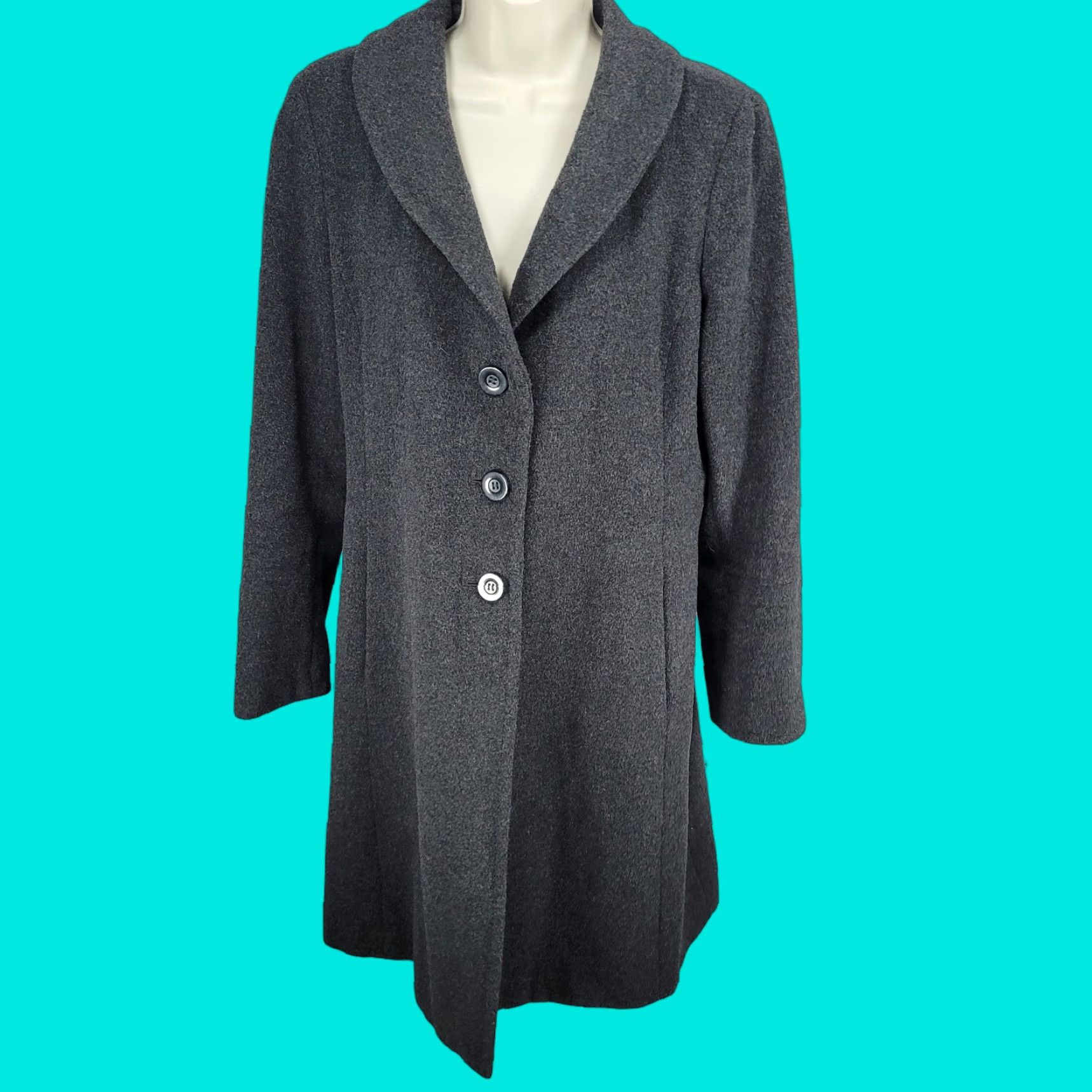 Ann Taylor VINTAGE Ann Taylor Grey Wool Blend Buttoned Shawl Collar Lined Over Coat Size 8 Size M / US 6-8 / IT 42-44 - 1 Thumbnail