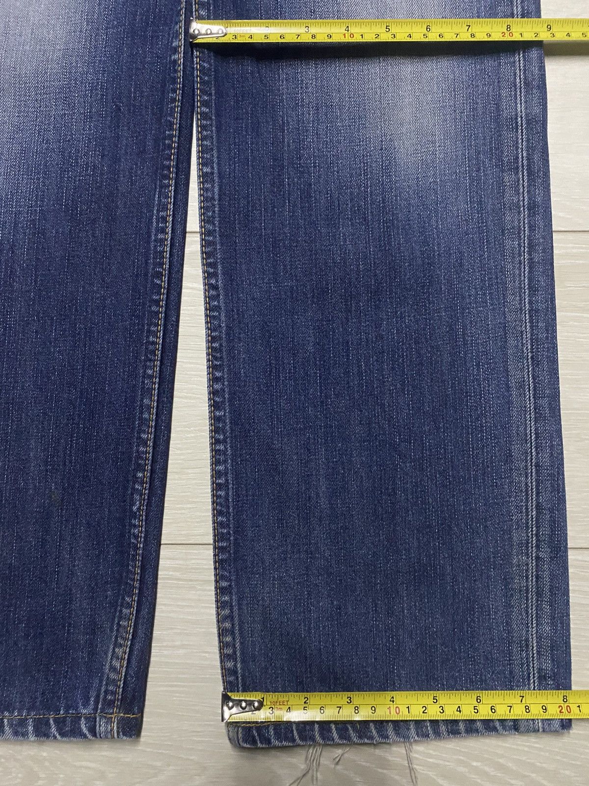 Levi's Vintage Levis 702 Blue Wash Distressed Loose Jeans Size US 31 - 15 Thumbnail