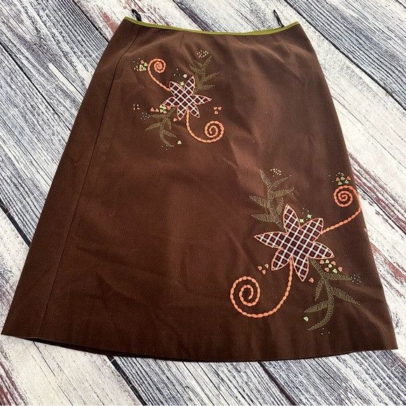 Vintage Vintage Y2K Field Gear Embroidered Boho Midi Skirt Size 32" / US 10 / IT 46 - 1 Thumbnail