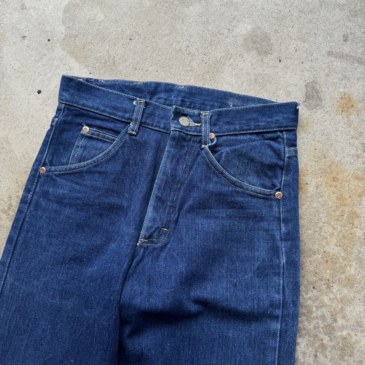 Vintage Vintage 70s Lee Riders Dark Wash Denim Jeans 27x32 Size US 27 - 3 Thumbnail