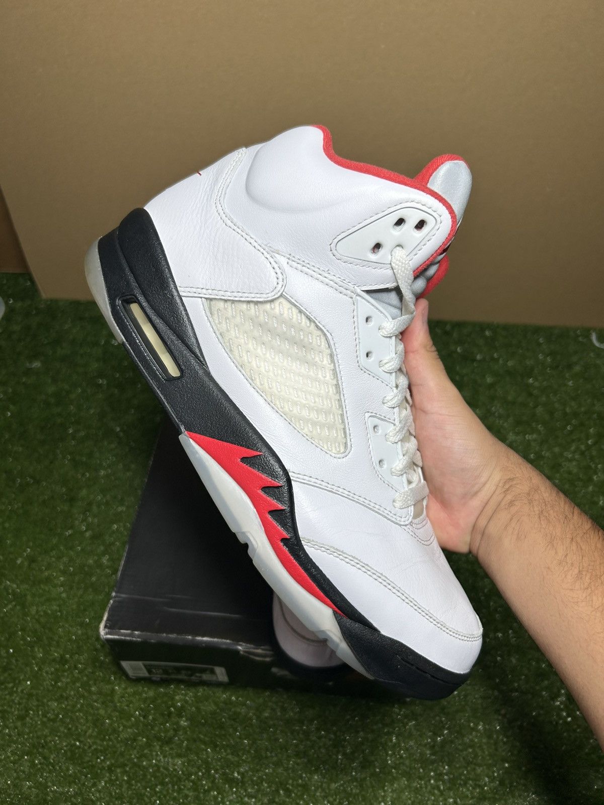 Jordan Brand Jordan 5 fire red 2020 Size US 12 / EU 45 - 5 Thumbnail