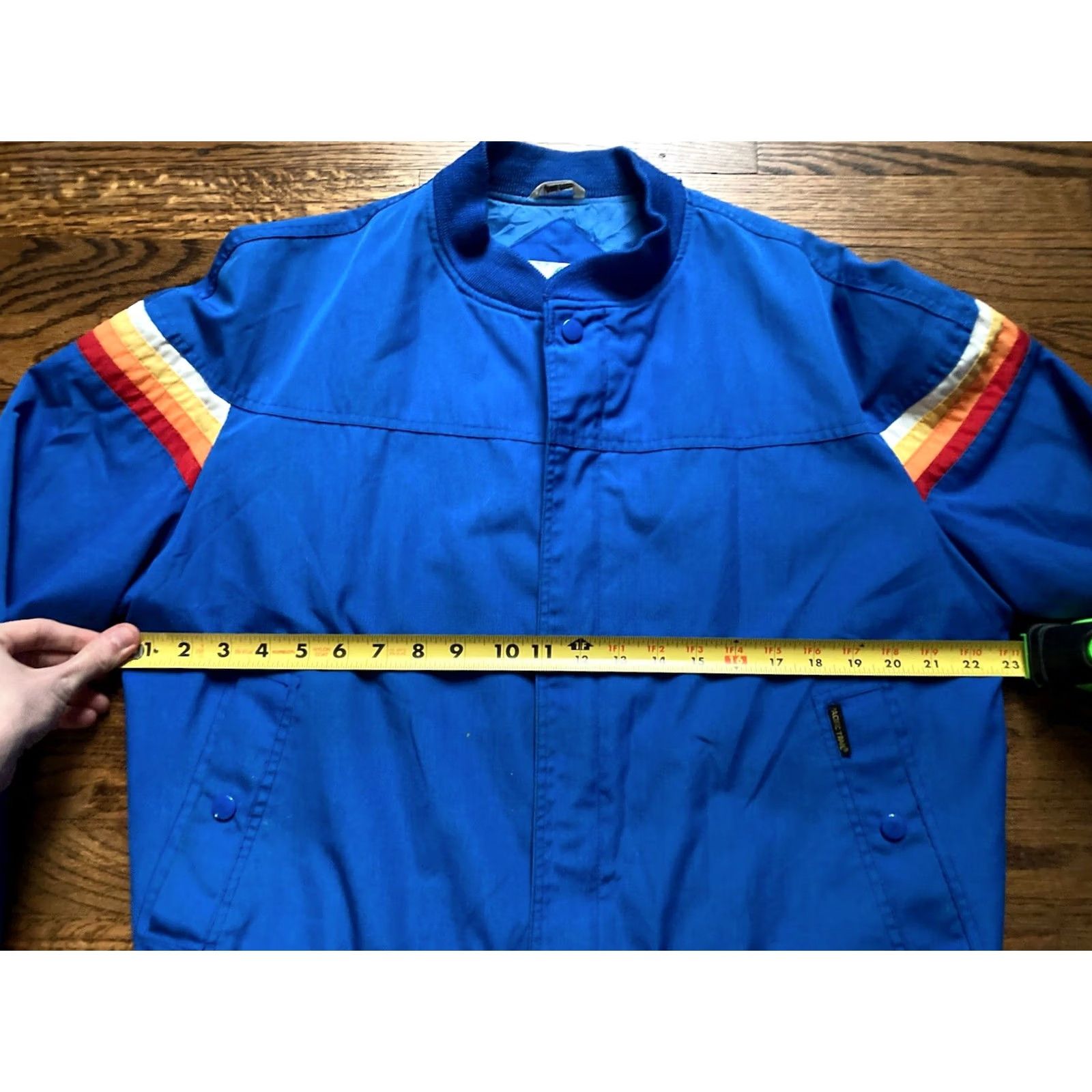 Etro VINTAGE Pacific Trail Windbreaker Jacket Mens L Blue Full Zip Stripe Outdoor Sports Travel Nylon Regular Man/ Mens Size US L / EU 52-54 / 3 - 7 Thumbnail