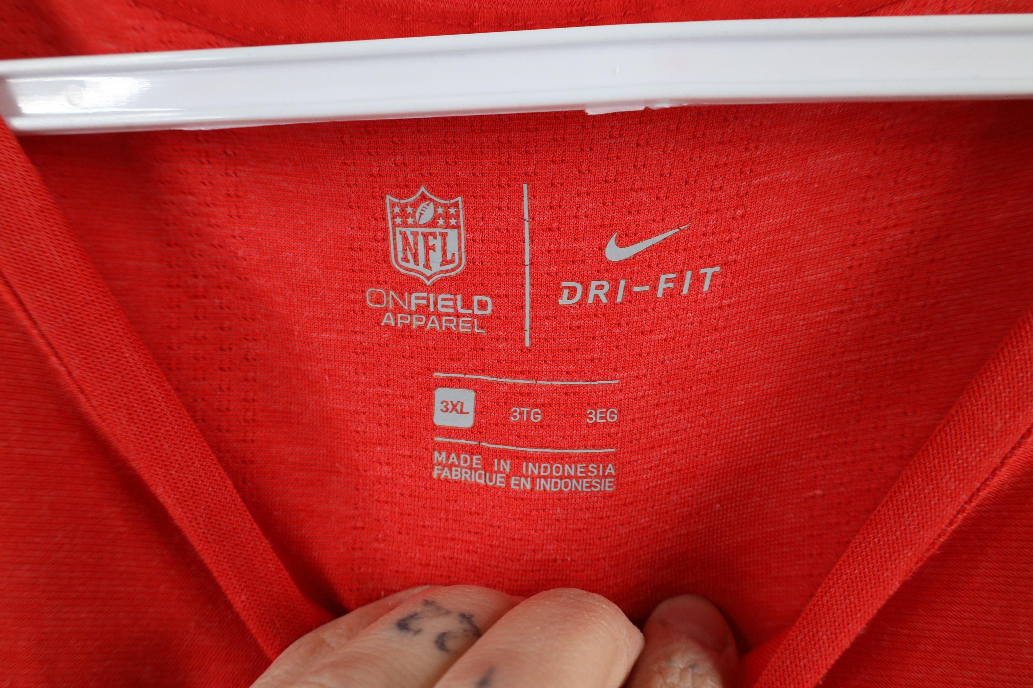 Nike × Vintage Nike On Field Buccaneers Football Long Sleeve T-Shirt Red Size US XXL / EU 58 / 5 - 10 Thumbnail