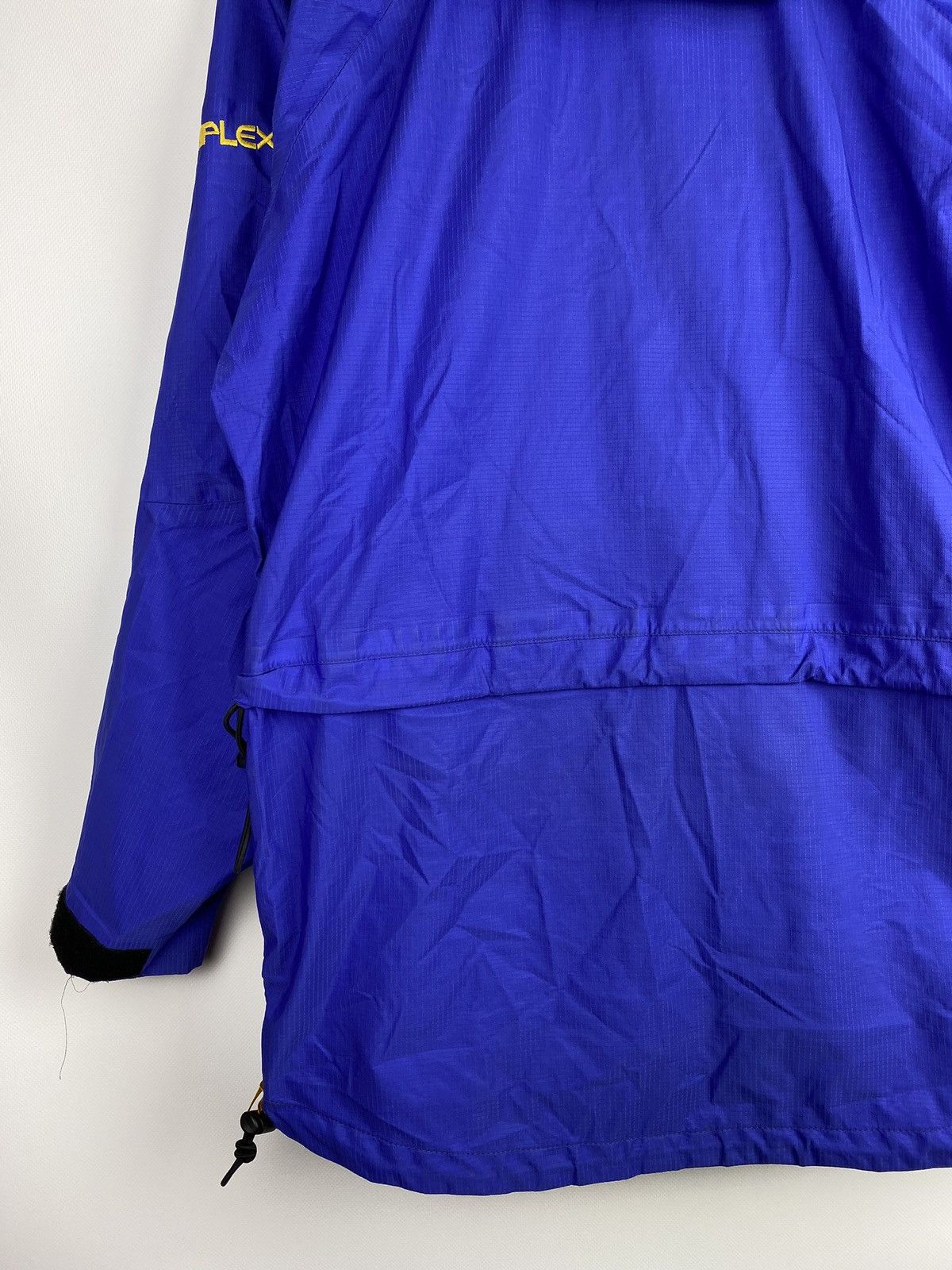 Berghaus × Vintage Berghaus vintage gore Tex thunderflash Jacket size S Size US S / EU 44-46 / 1 - 20 Thumbnail