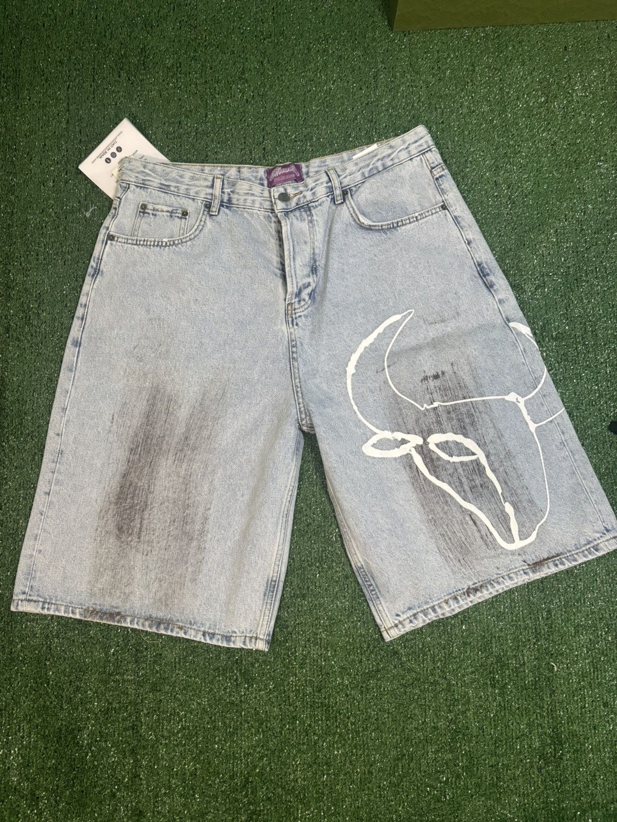 Other Effemme Short Light Goat Size US 36 / EU 52 - 1 Thumbnail