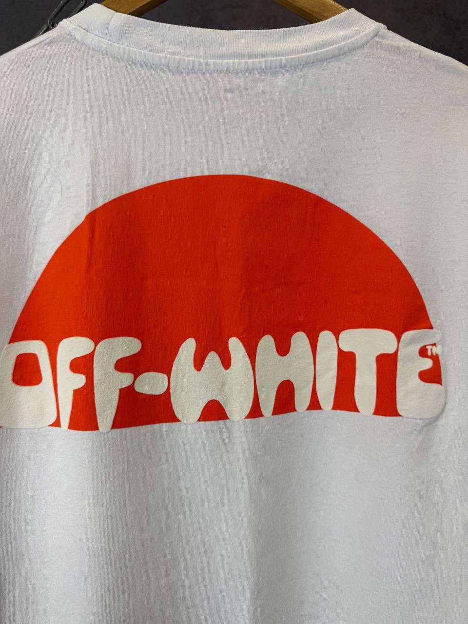 Off-White Off-white designer big logo tee Size US M / EU 48-50 / 2 - 10 Thumbnail