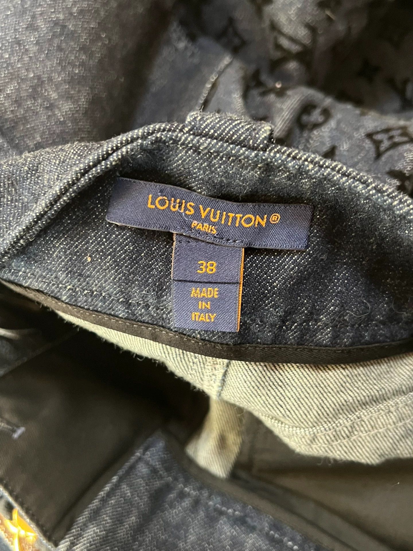 Louis Vuitton Louis Vuitton all-over print jeans, size 38 Size 26" / US 2 / IT 38 - 8 Thumbnail