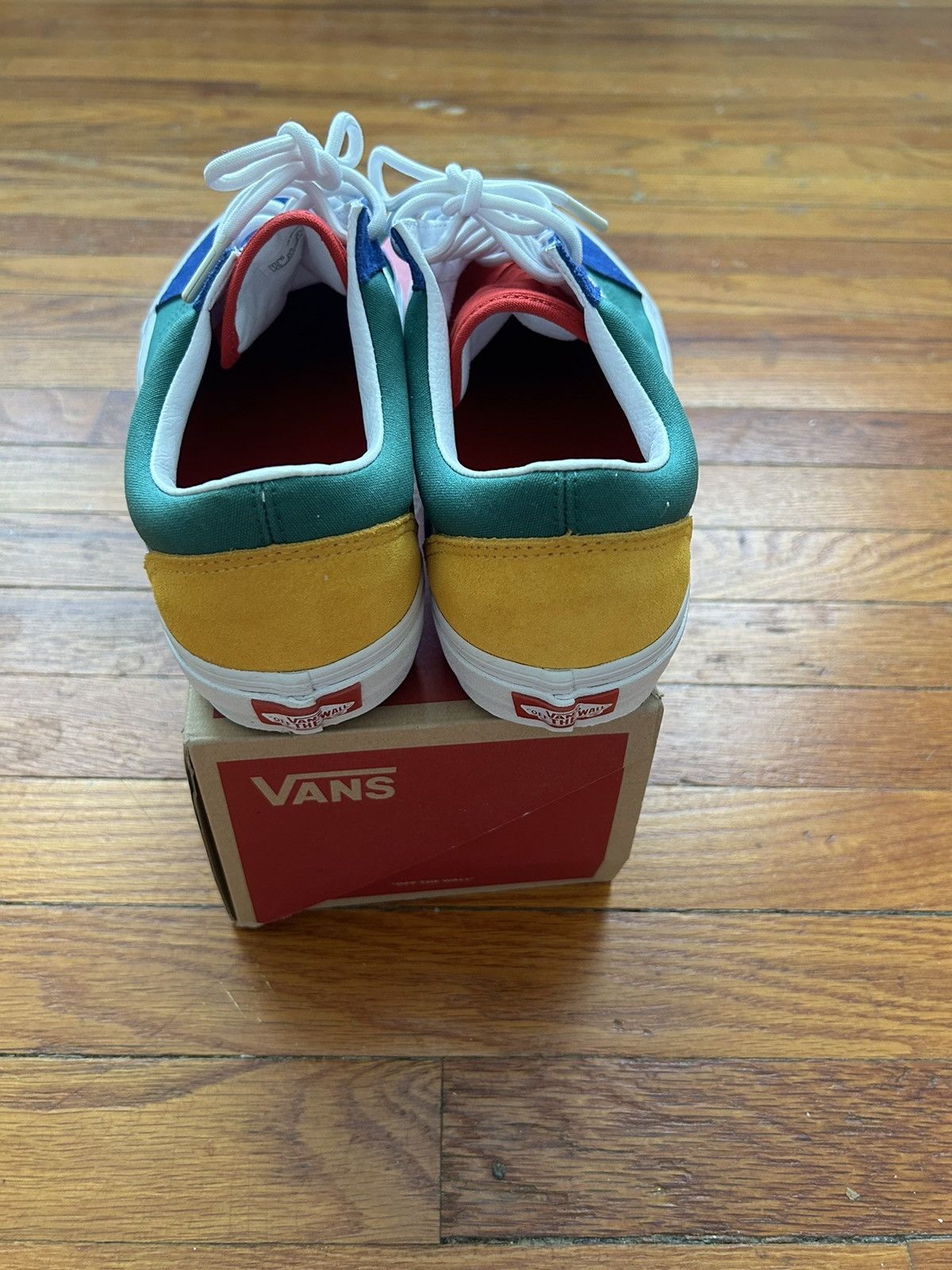 Vans Vans oldschool yacht club Size US 10 / EU 43 - 3 Thumbnail