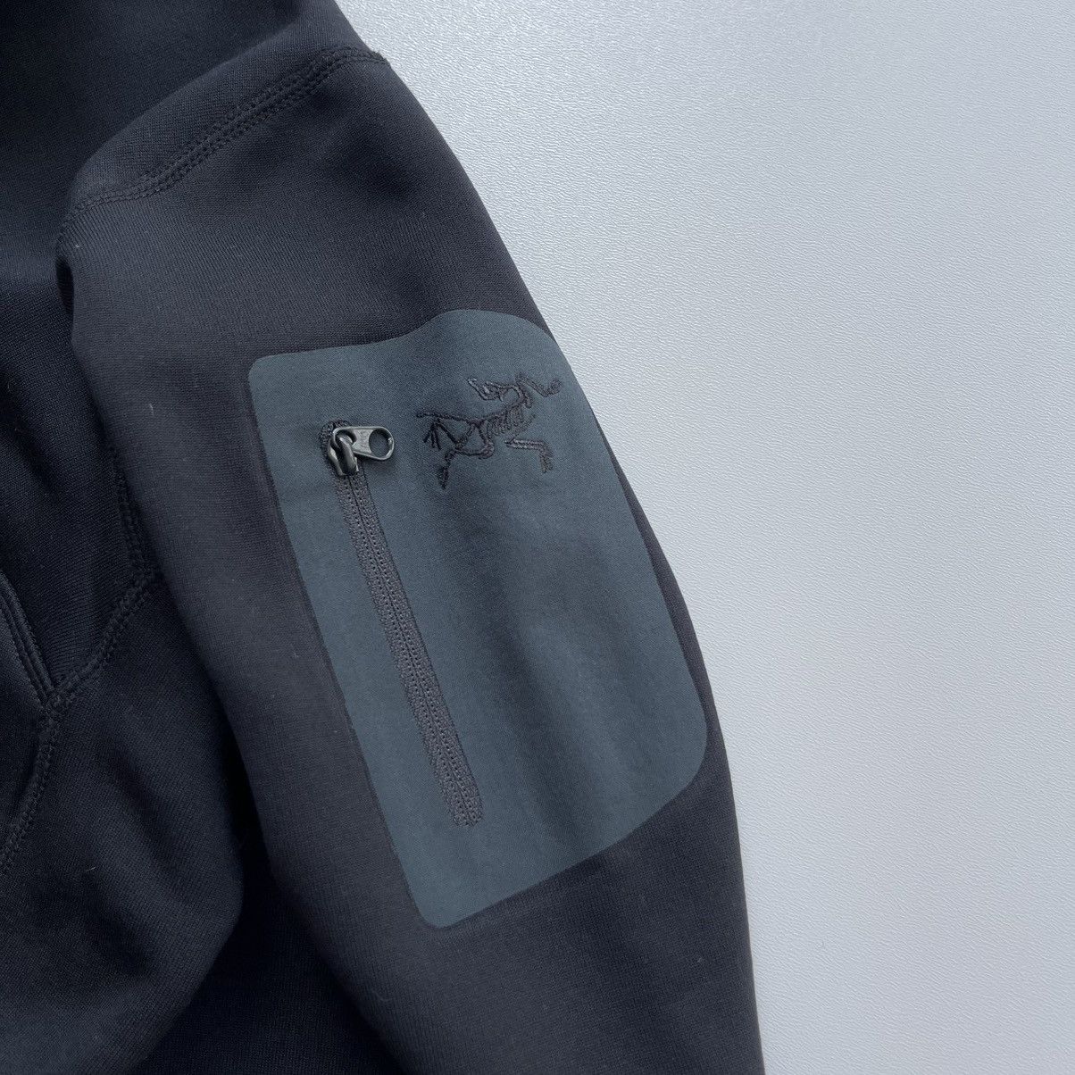 Arc'teryx × Vintage Arcteryx Vintage Women Polartec 1/3 Zip Fleece Jacket Black Size XL / US 12-14 / IT 48-50 - 6 Thumbnail