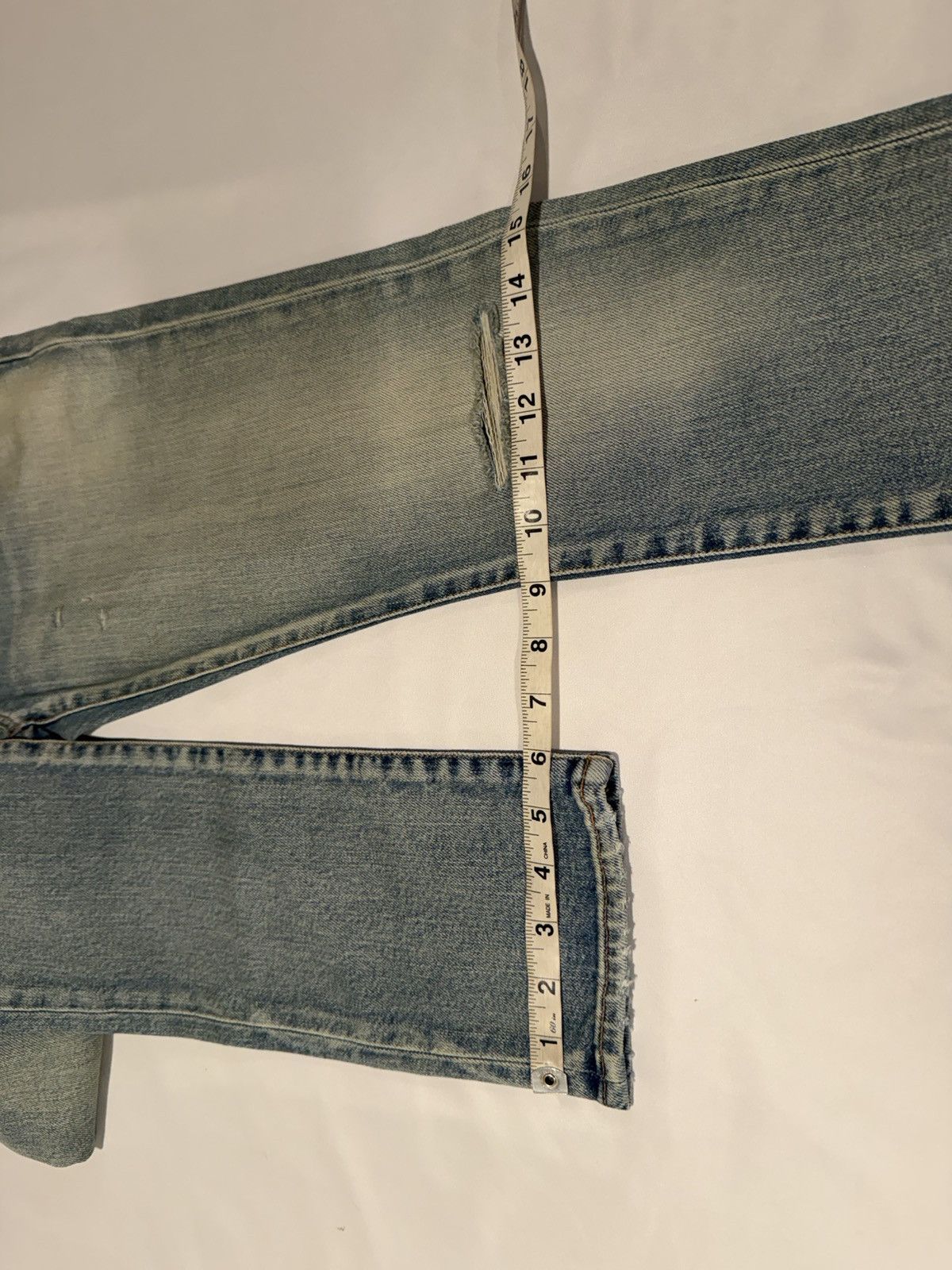 Saint Laurent Paris Saint Laurent men’s santa monica blue jeans. 27. $890 Size US 27 - 5 Thumbnail