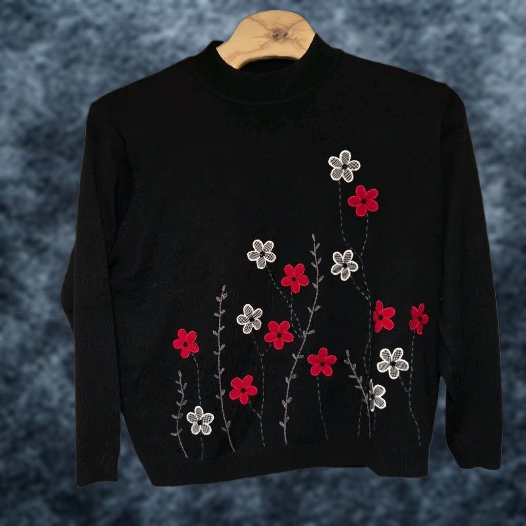 Vintage VINTAGE Alfred Dunner Womens 3X Black Sweater Floral Beaded Shoulder Pads Knit Pullover Crew Neck Long Sleeve Autumn Winter Womens Size XXL / US 16-18 / IT 52-54 - 1 Thumbnail