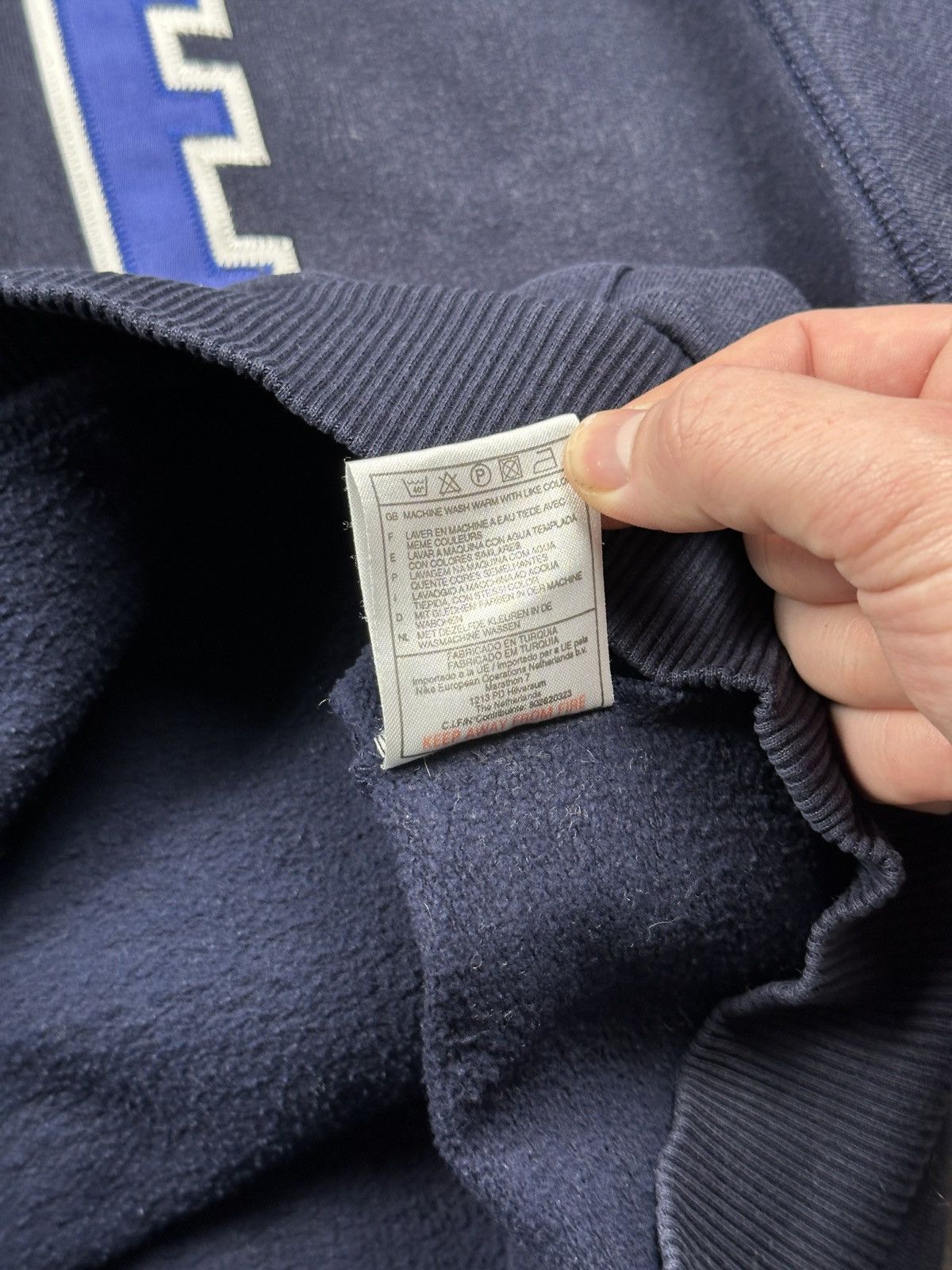 Nike Nike VTG Navy Hoodie Big Spellout Logo Pullover Sweatshirt Size US L / EU 52-54 / 3 - 12 Thumbnail