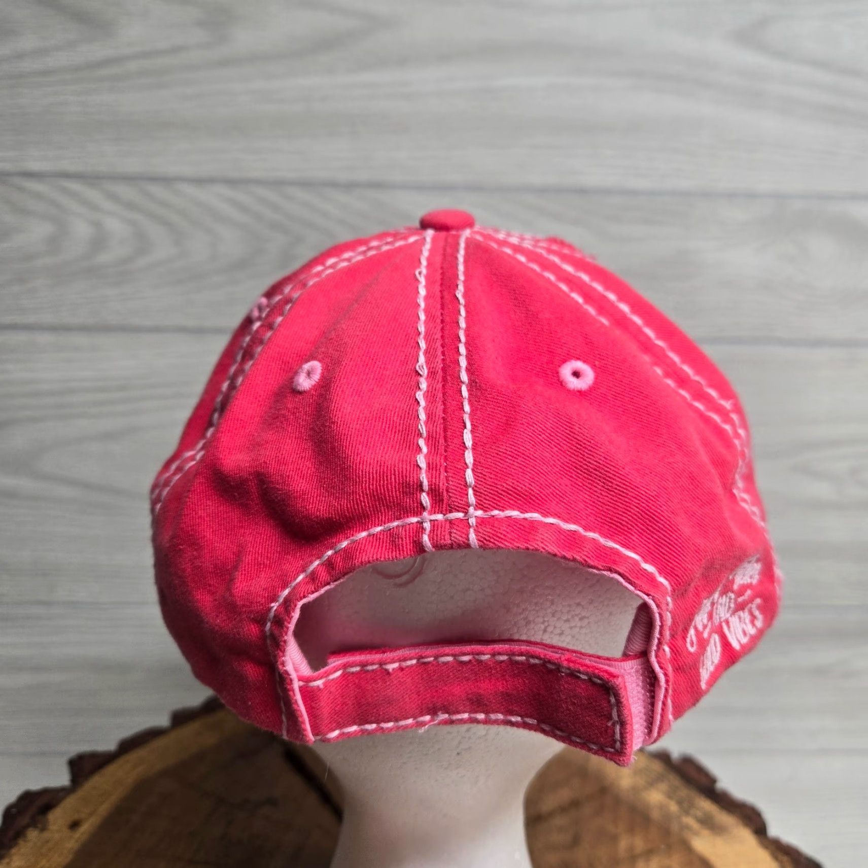 Vintage VINTAGE Unbranded Pink Cotton Denim Surfing Baseball Cap Adjustable One Size Womens Size ONE SIZE - 4 Thumbnail