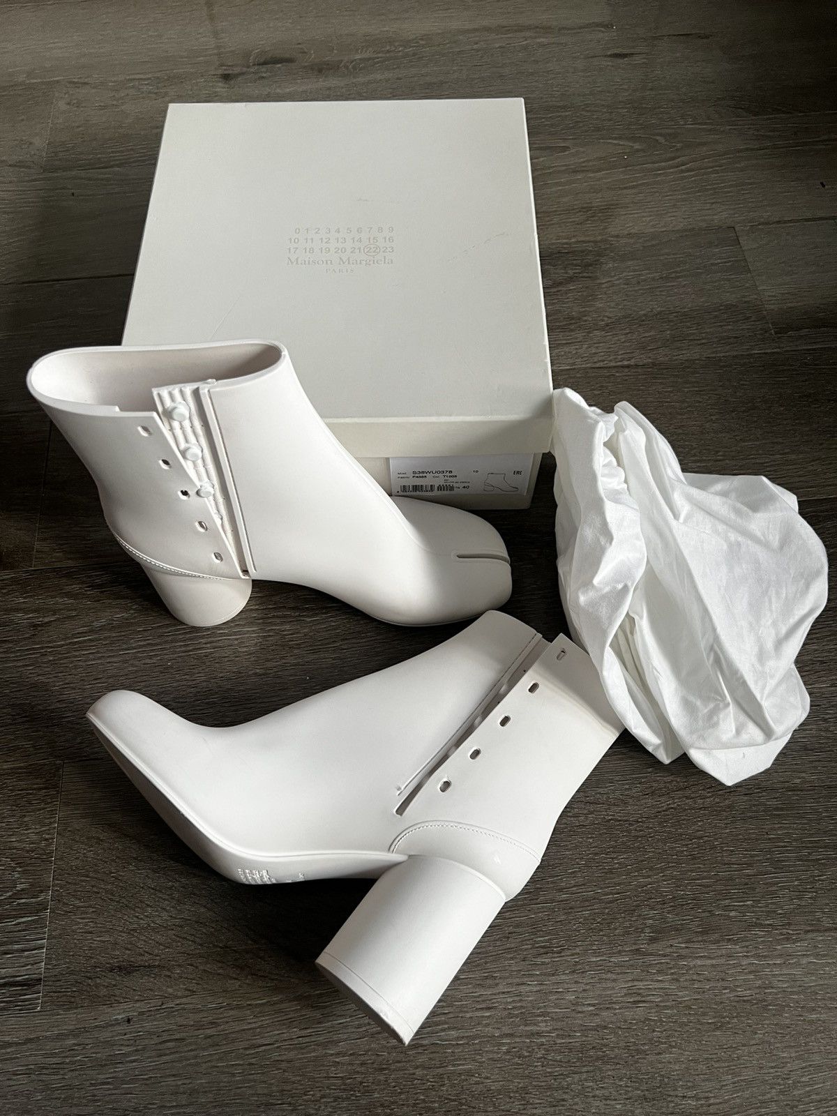 Maison Margiela Maison margiela rubber tabi boots Size US 9.5 / IT 39.5 - 3 Thumbnail