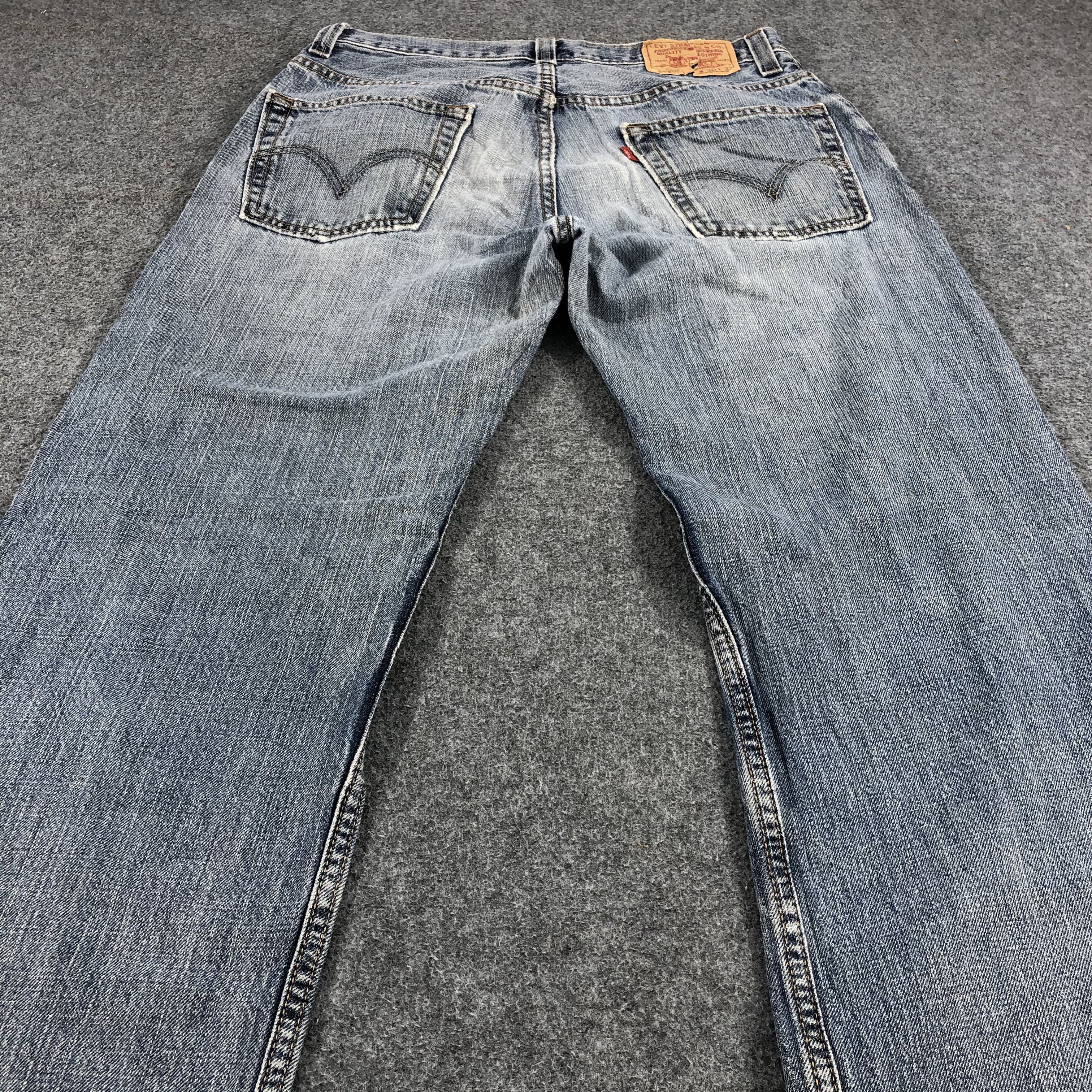 Levi's Vintage Levis 559 Jeans Faded Blue Denim-J1109 Size US 31 - 4 Thumbnail