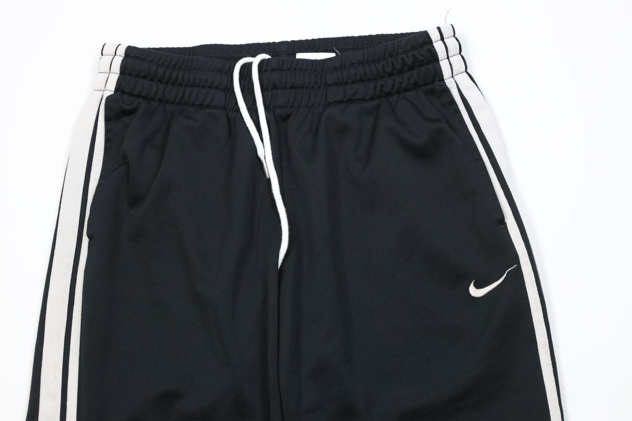 Nike Vintage Y2K Nike Scott Mini Swoosh Wide Leg Sweatpants Pants Size US 34 / EU 50 - 2 Thumbnail