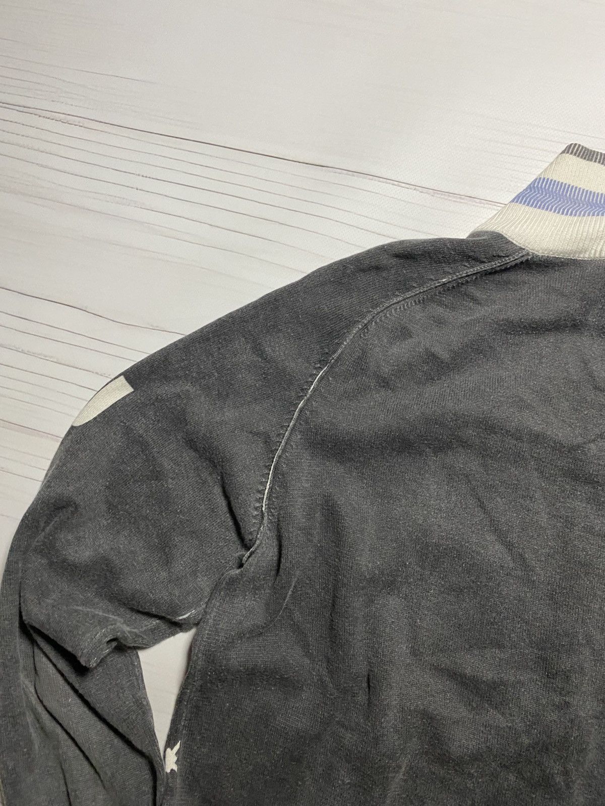 Armani × Vintage Vintage Armani Jeans Distressed faded full zip AJ sweatshirt Size US S / EU 44-46 / 1 - 21 Thumbnail