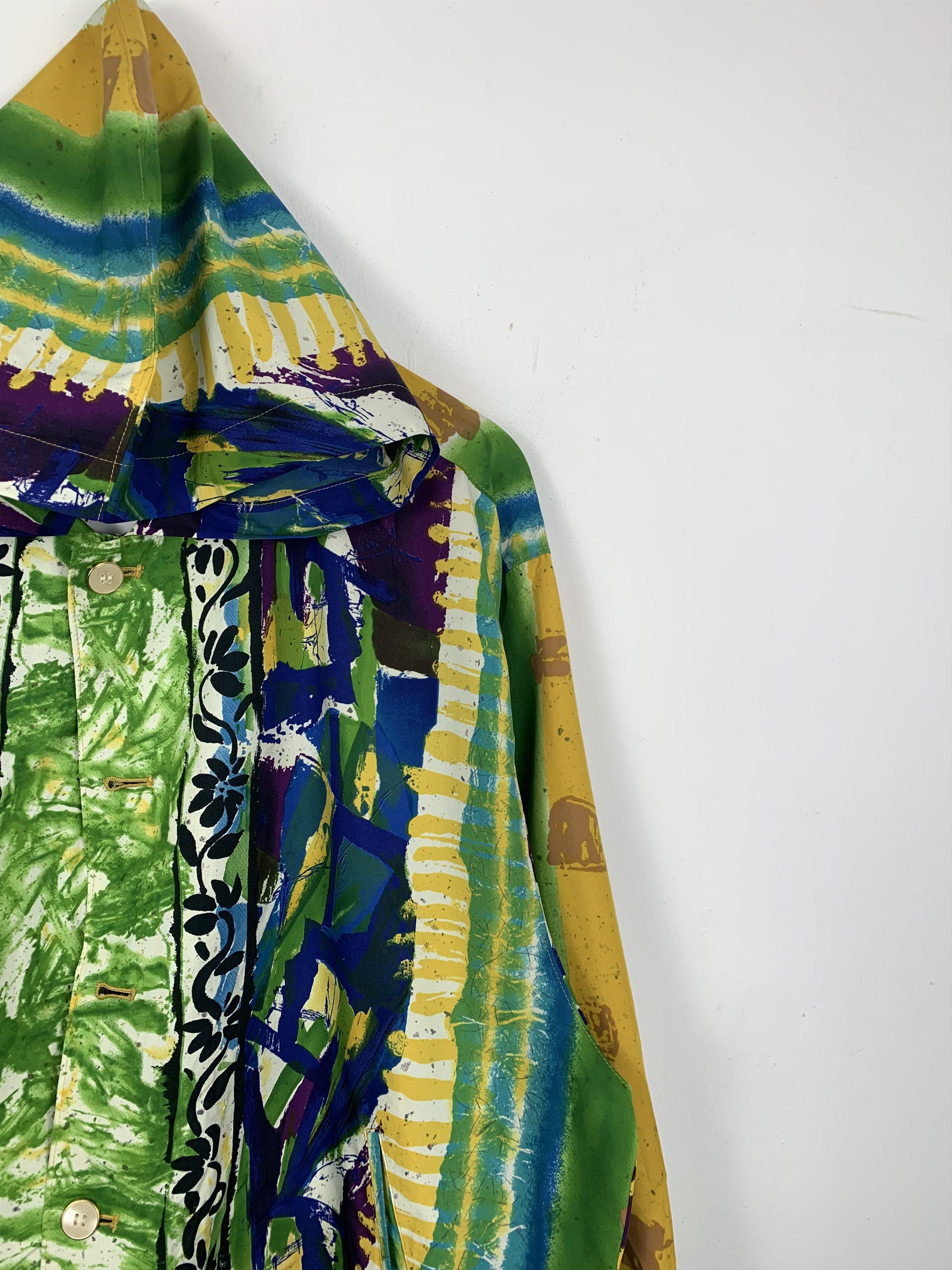 Japanese Brand Vintage Novelty Boroque Art Multicoclour Silk Jacket J1376 Size US L / EU 52-54 / 3 - 6 Thumbnail