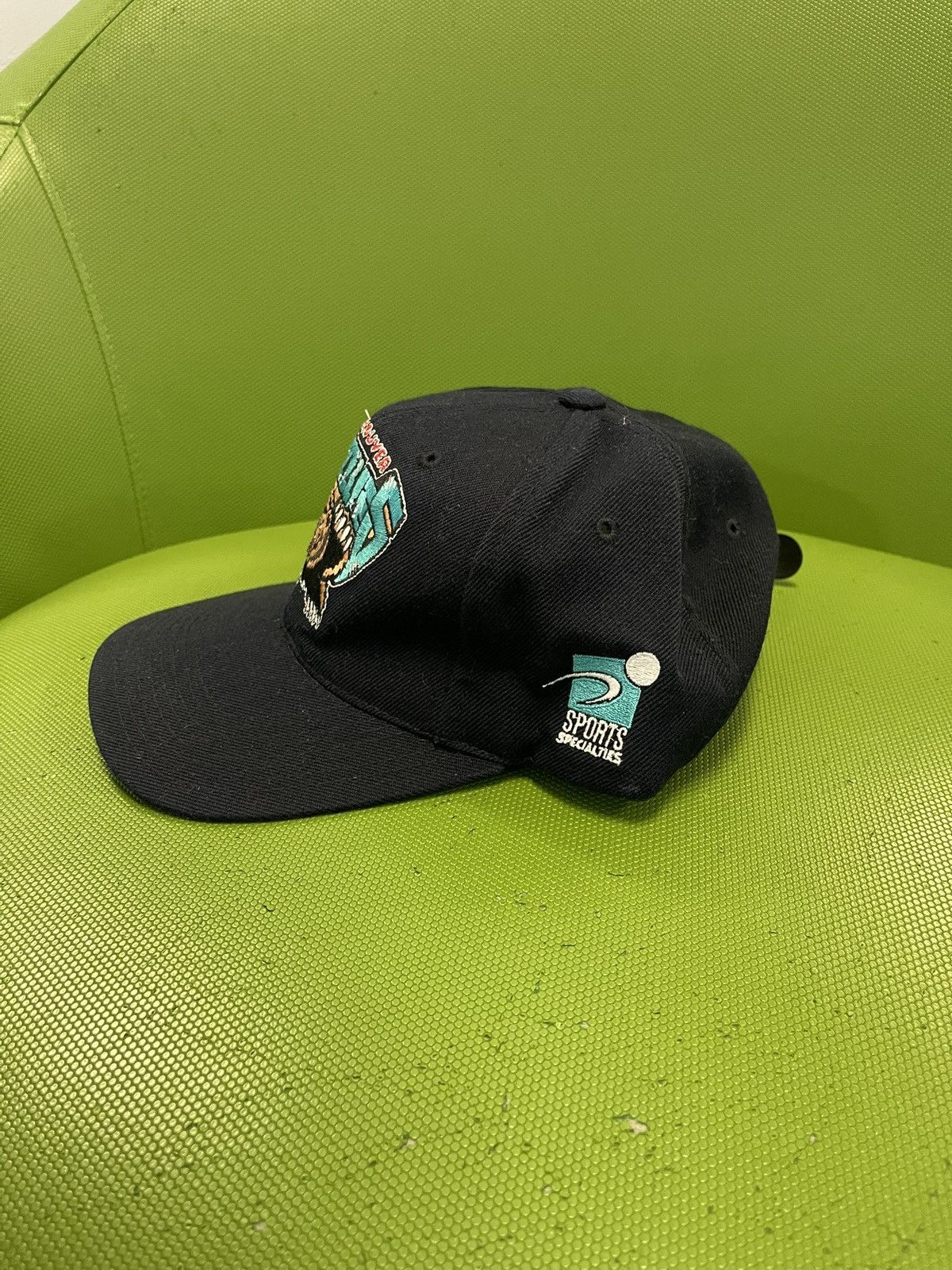 NBA VTG Sports Specialties Vancouver Grizzlies Plain Logo Hat Size ONE SIZE - 2 Thumbnail