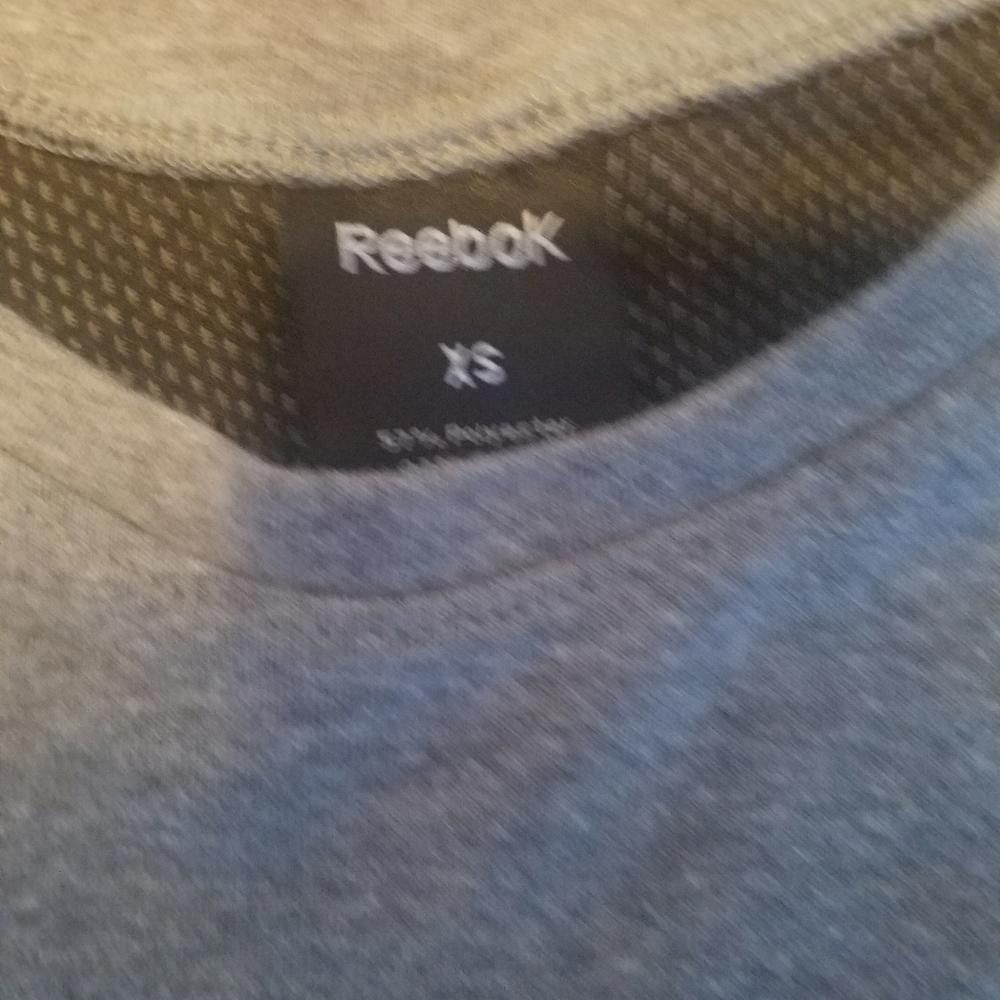 Reebok Reebok Sweatshirt Size XS Size XS / US 0-2 / IT 36-38 - 2 Thumbnail