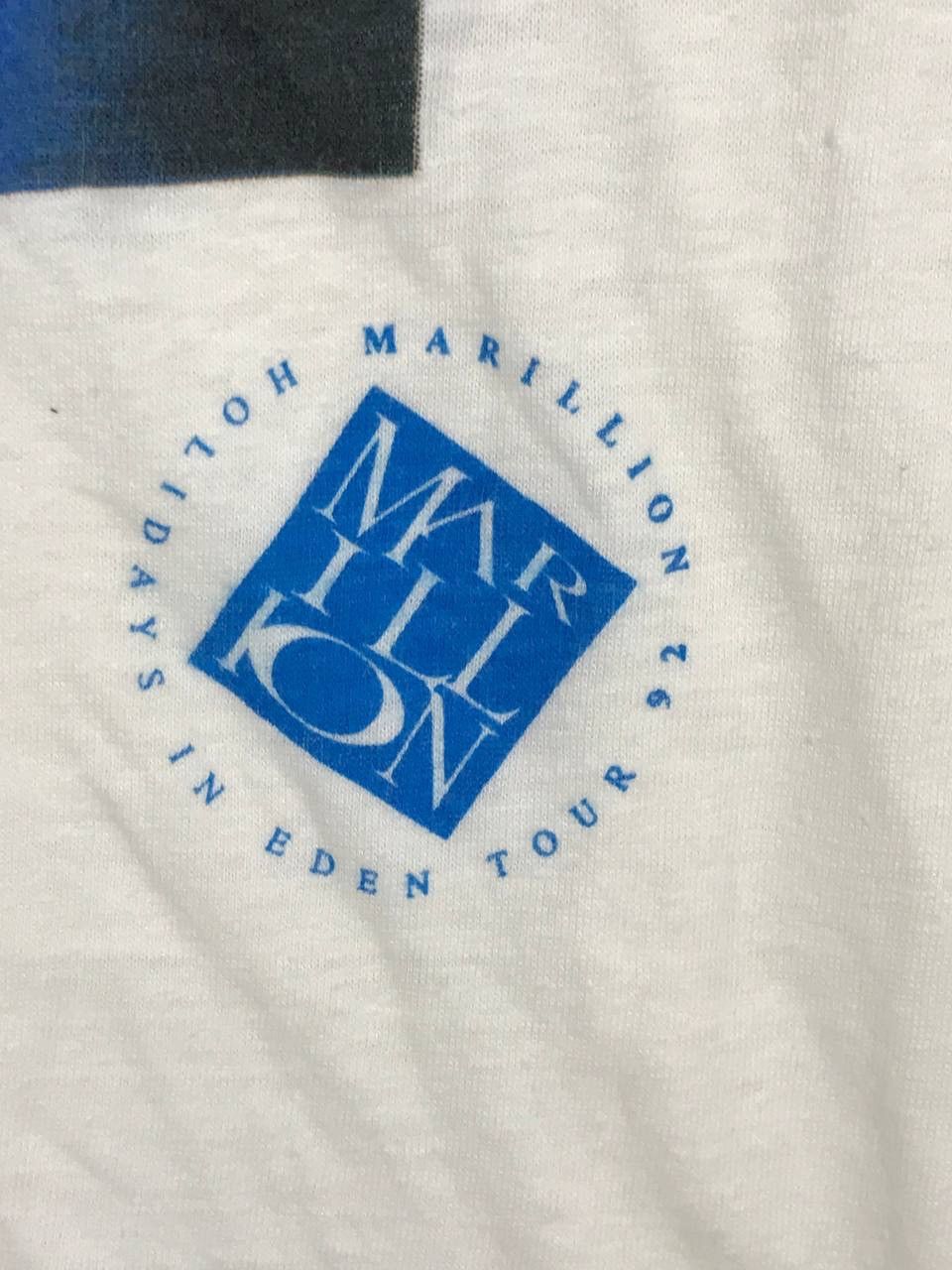 Band Tees × Vintage Vintage 1992 Marillion holidays in eden tour Size US L / EU 52-54 / 3 - 4 Thumbnail
