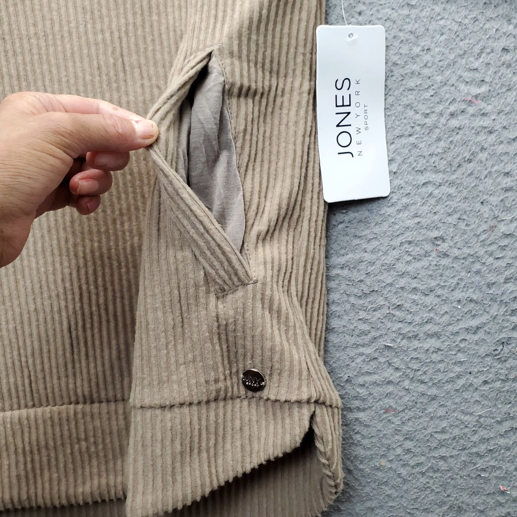 Jones New York Jones New York Hoodie Womens Small Brown Sport Rib Breathable Thumb Hole Sleeve Size S / US 4 / IT 40 - 7 Thumbnail
