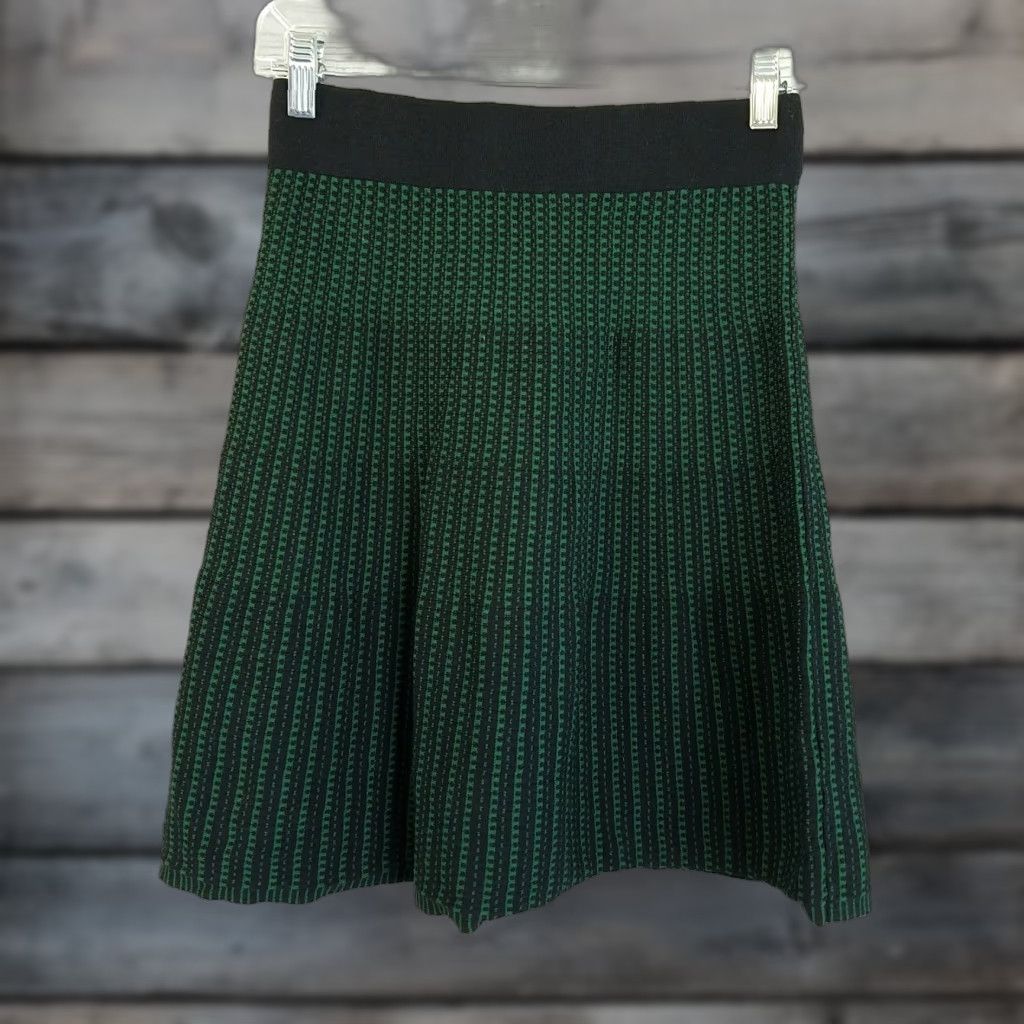 Ann Taylor Ann Taylor Womens Skirt PXS Knit A-Line Knee Length Green Black Viscose Blend Pull On Size 26" / US 2 / IT 38 - 1 Thumbnail
